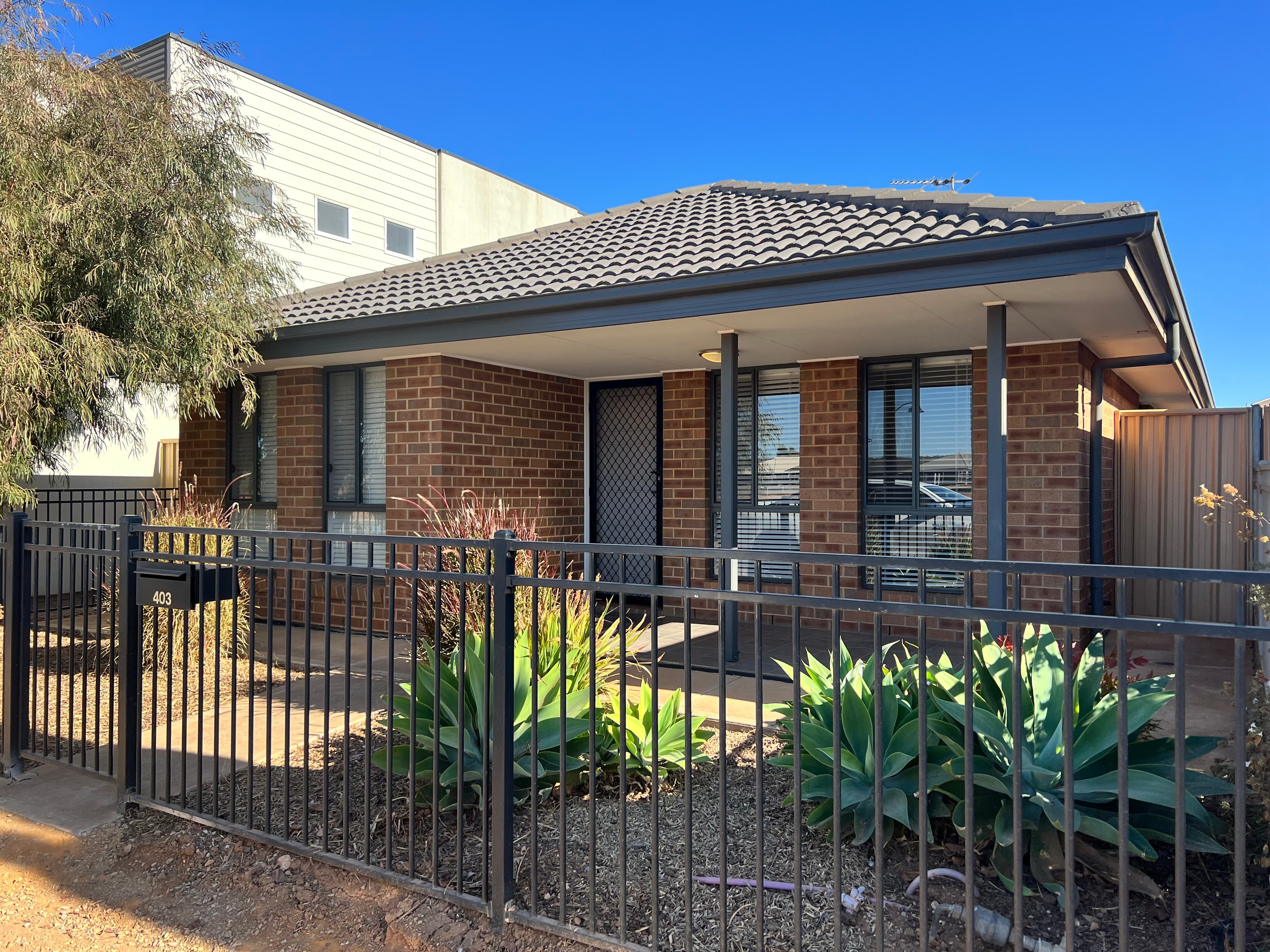 403 Coventry Road, MUNNO PARA, Munno Para - Image 1