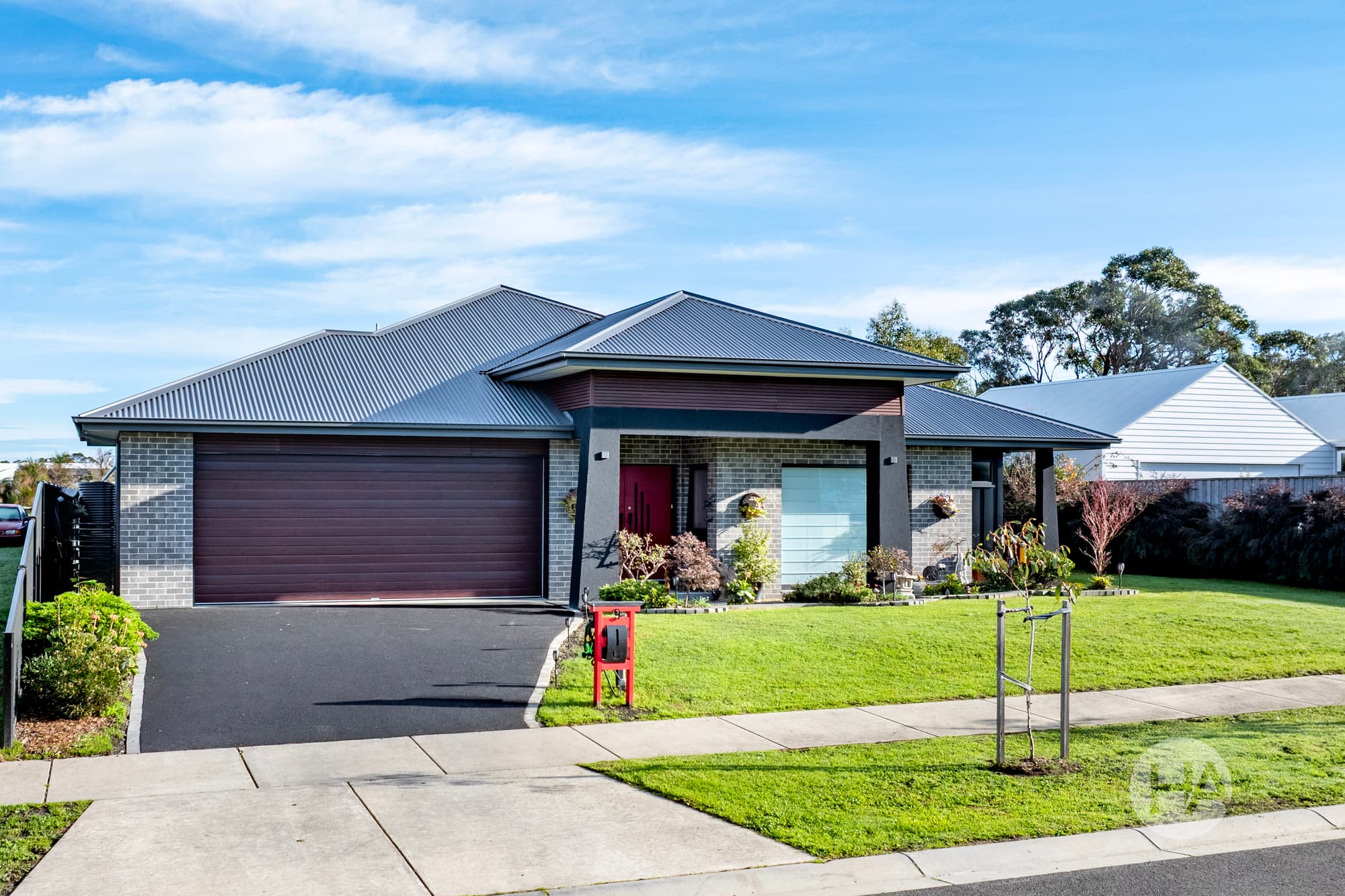 9 Kanowna Place, INVERLOCH, Inverloch - Image 1