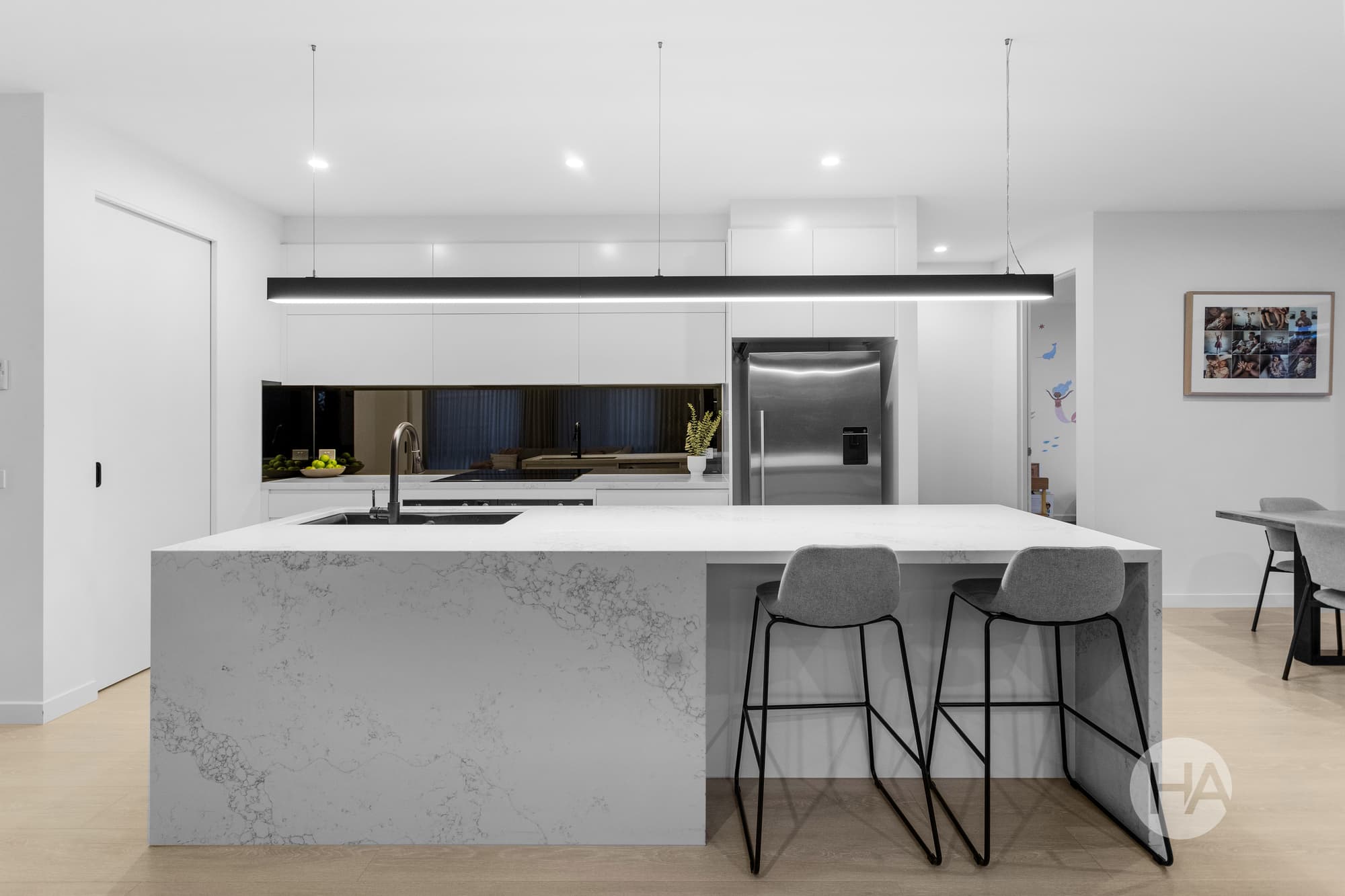 10 Ryan Way, SOMERVILLE, Somerville - Thumbnail 3