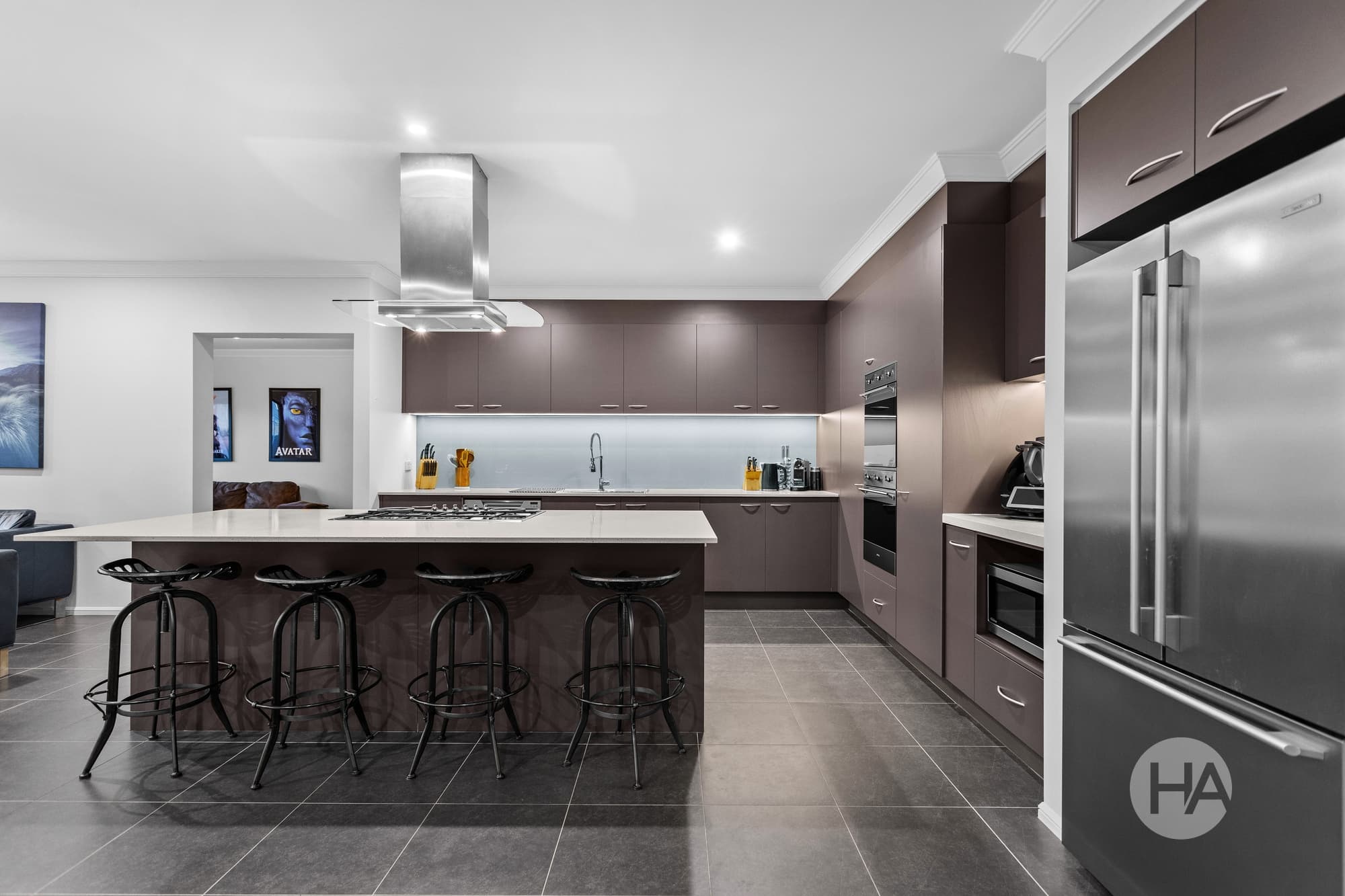 15 Broadstone Way, CRANBOURNE, Cranbourne - Thumbnail 2
