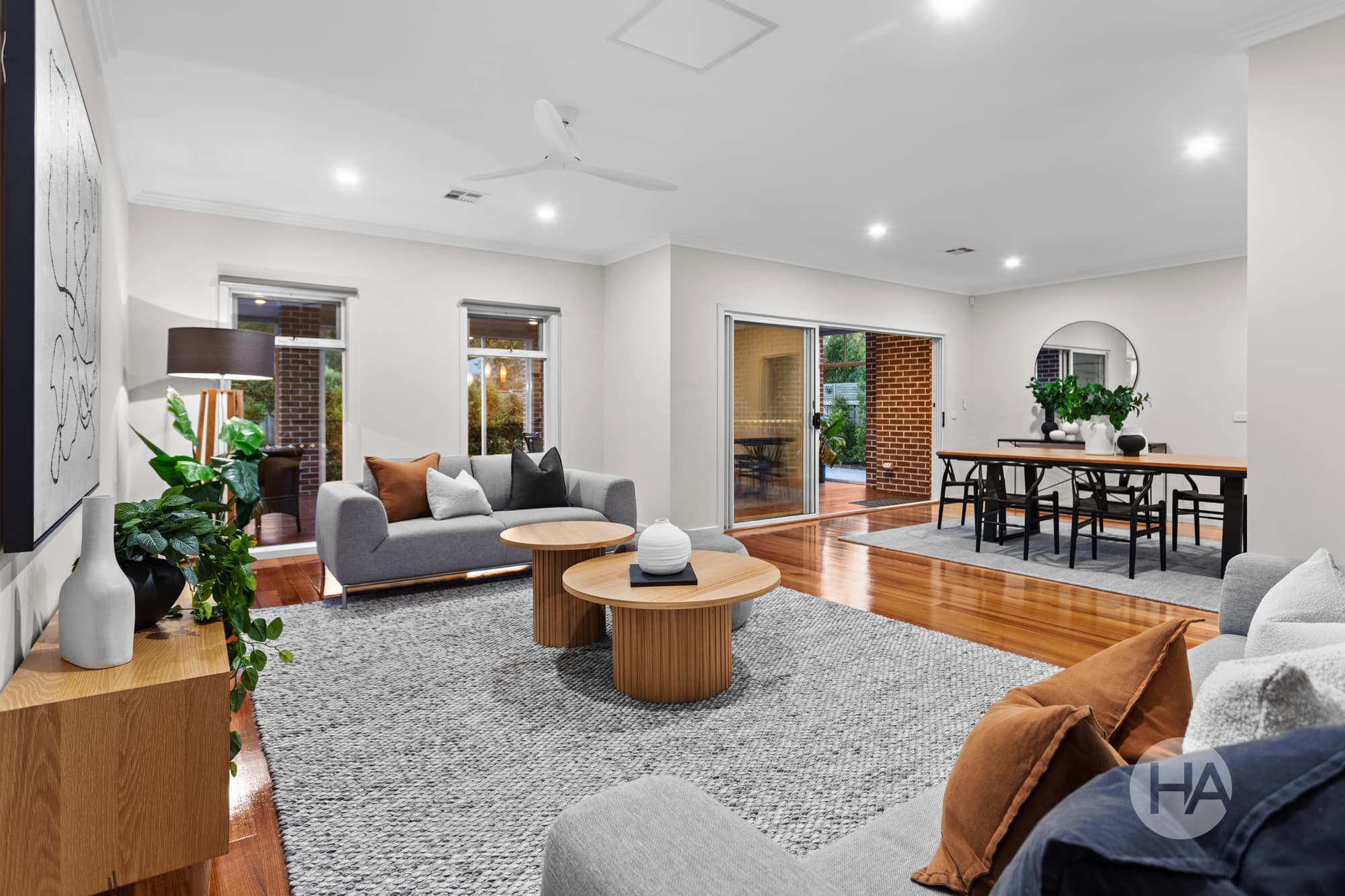 21 Hazeldene Way, ROSEBUD, Rosebud - Thumbnail 4
