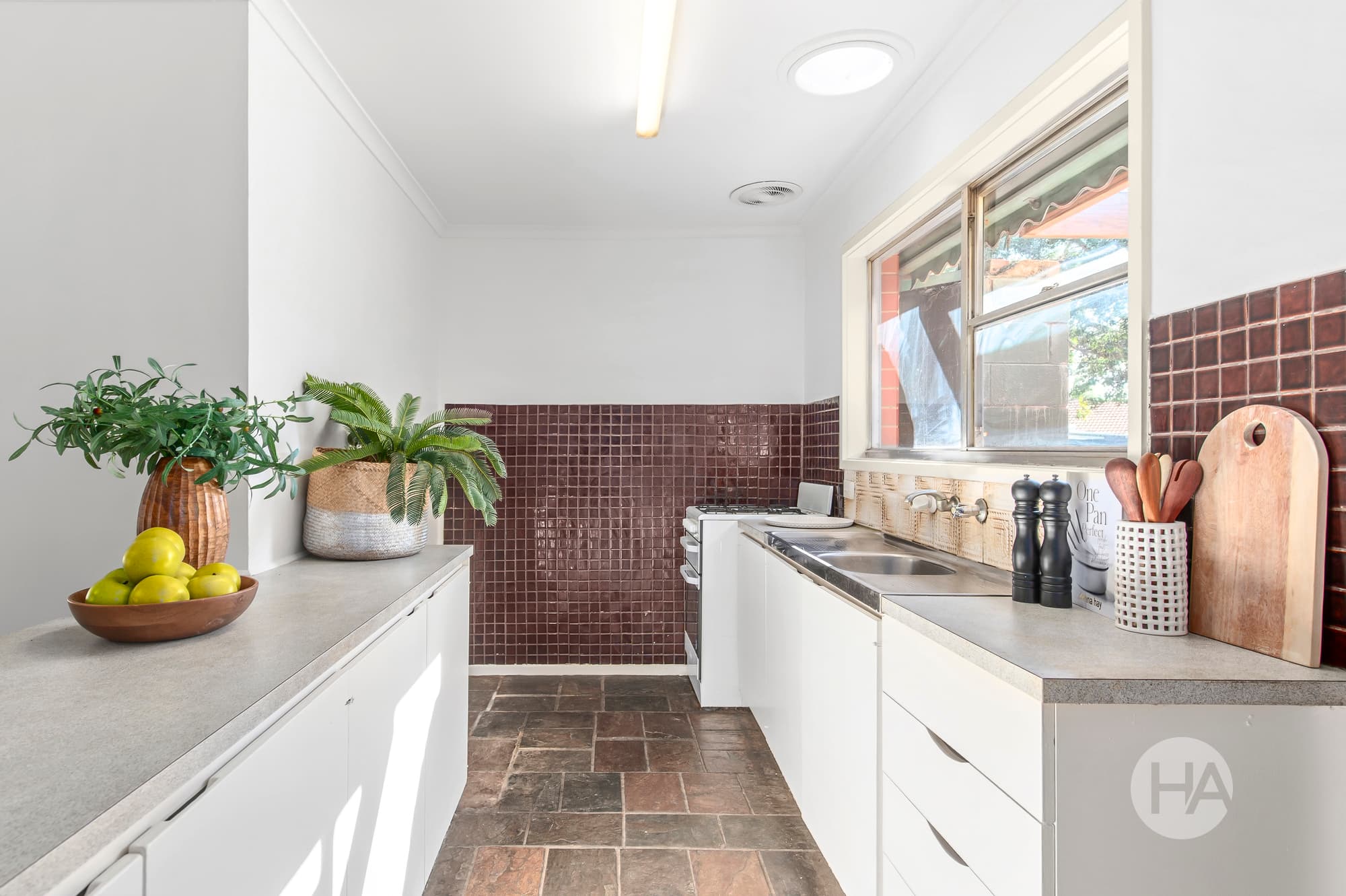 5 Balamara Place, MORNINGTON, Mornington - Thumbnail 4