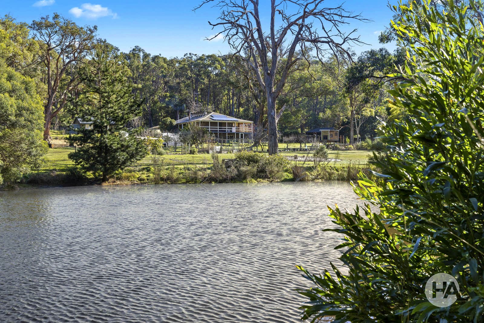 180 Balnarring Road, MERRICKS NORTH, Merricks North - Thumbnail 2