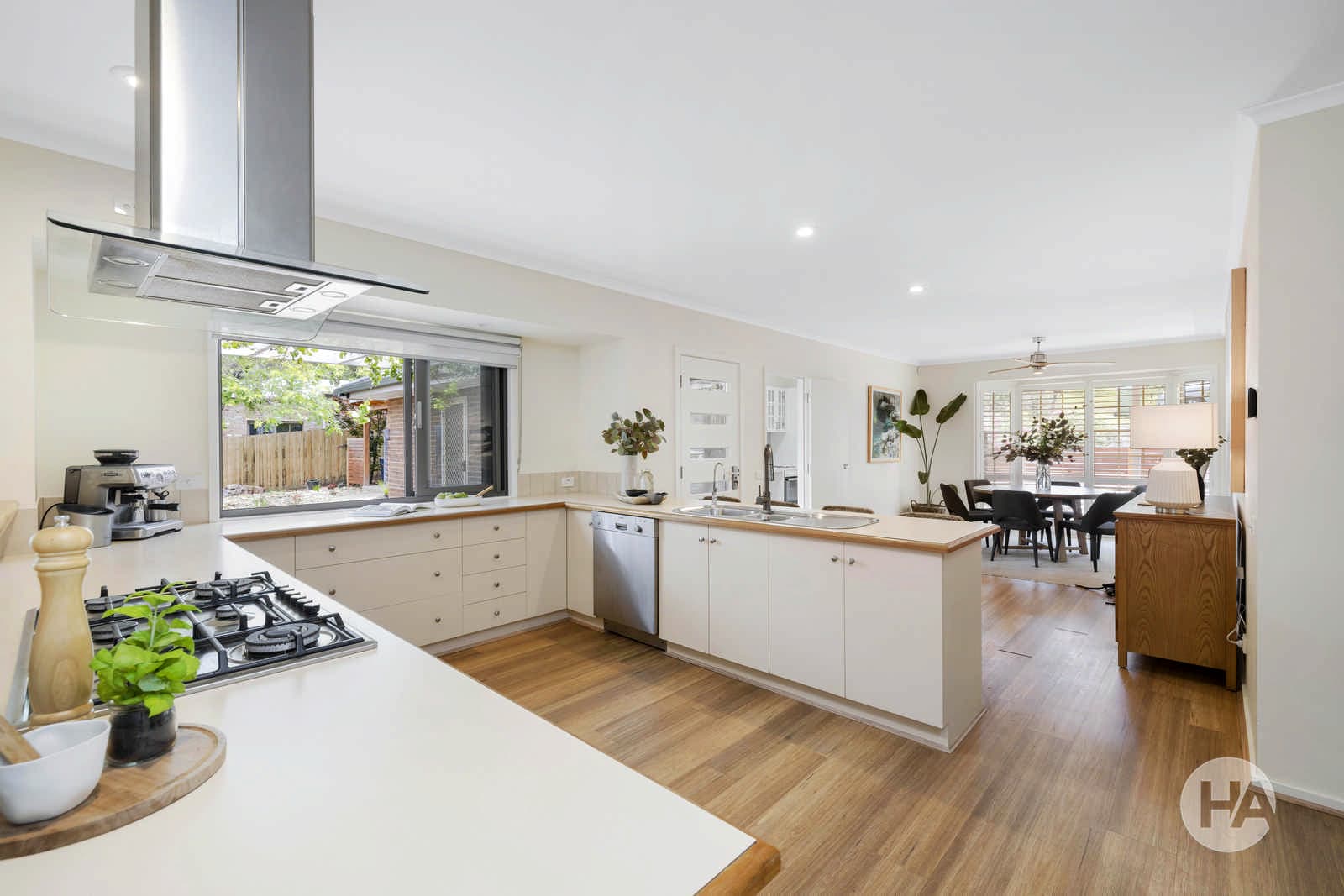 14 Eumeralla Grove, MOUNT ELIZA, Mount Eliza - Thumbnail 5