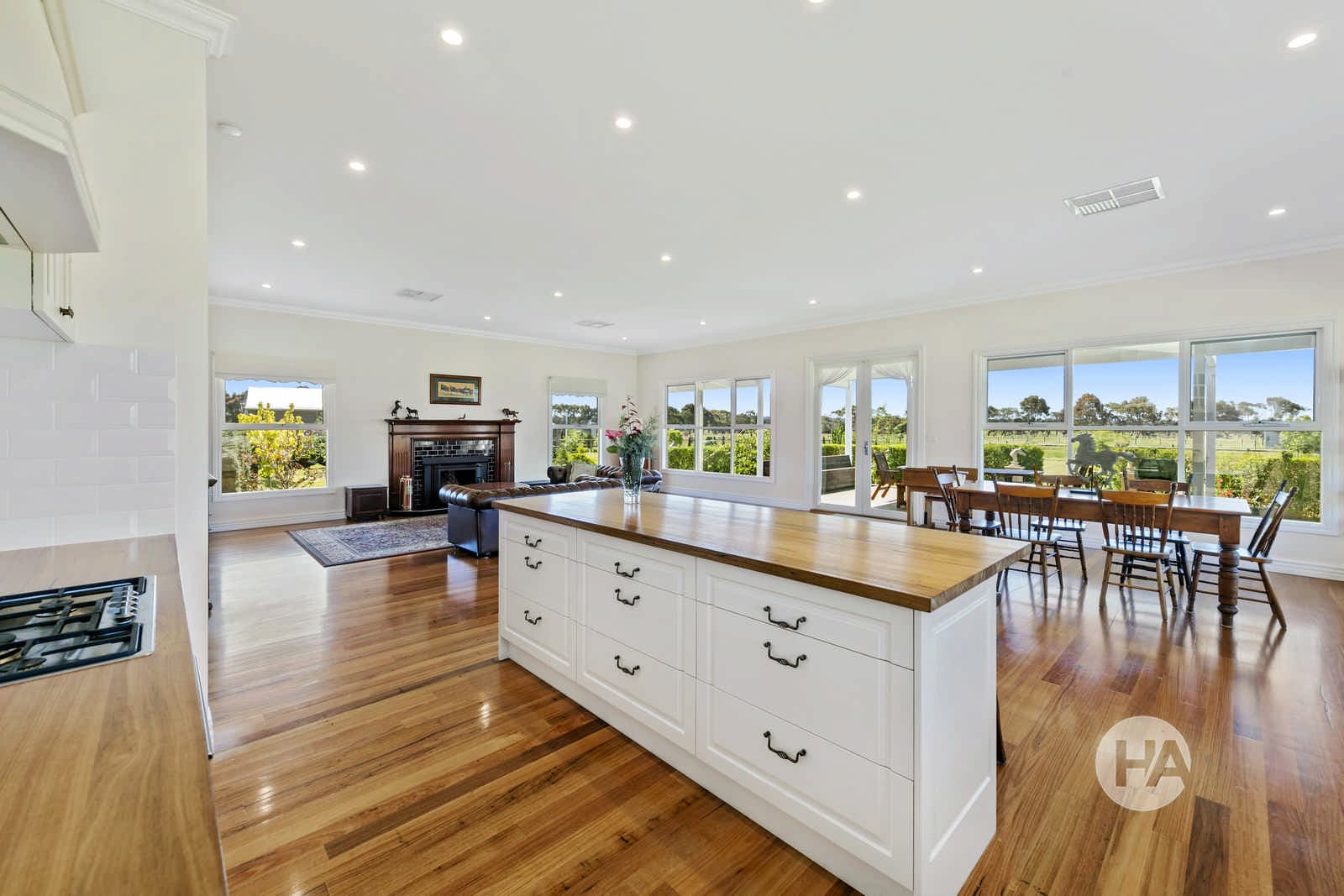 78 Sandy Point Road, SOMERS, Somers - Thumbnail 2