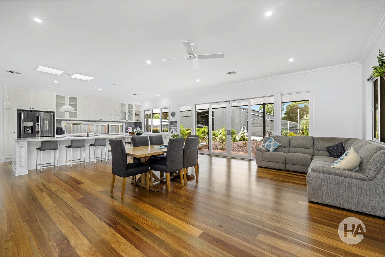 3 Bellary Lane, LANGWARRIN SOUTH, Langwarrin South - Thumbnail 5