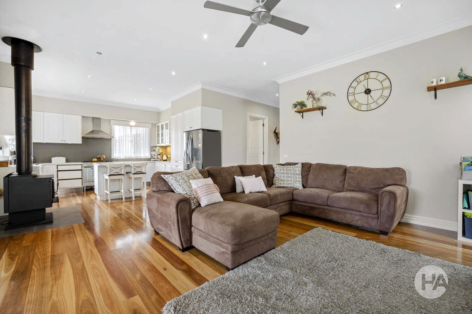 126 South Gippsland Highway, TOORADIN, Tooradin - Thumbnail 6