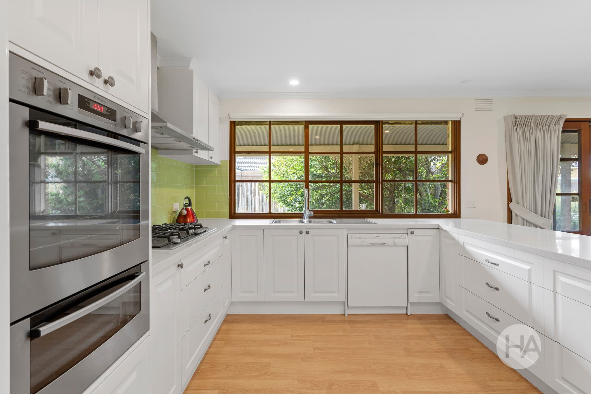 28 Austin Road, SOMERVILLE, Somerville - Thumbnail 4