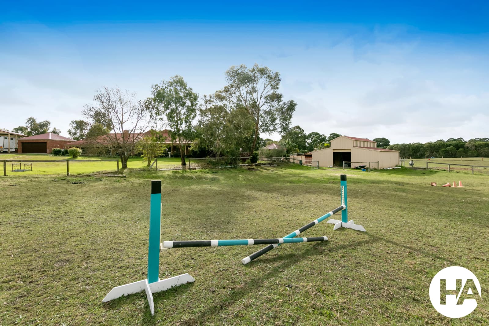 212 Pearcedale Road, CRANBOURNE SOUTH, Cranbourne South - Thumbnail 5