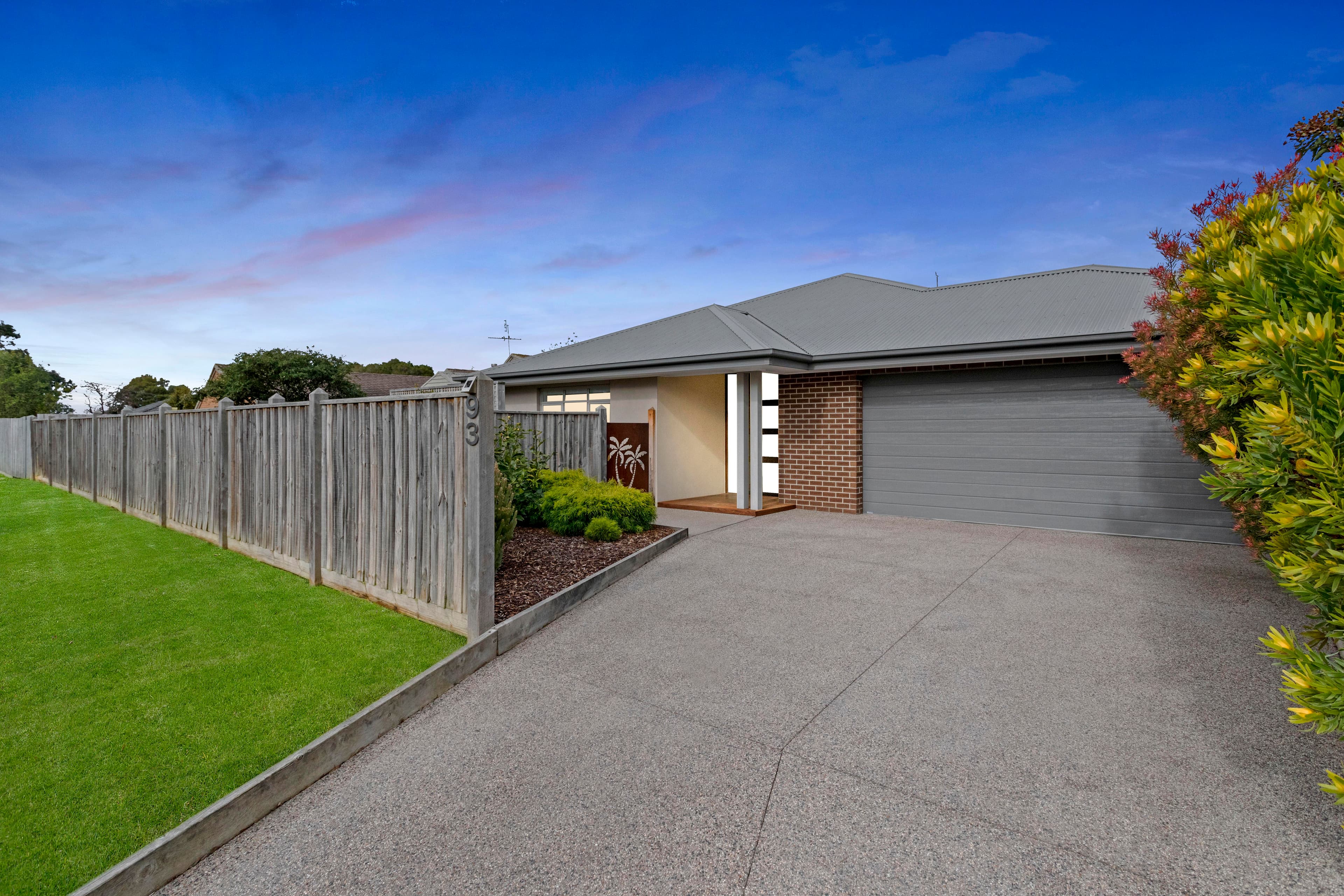 93 Beach Hill Avenue, SOMERS, Somers - Thumbnail 3