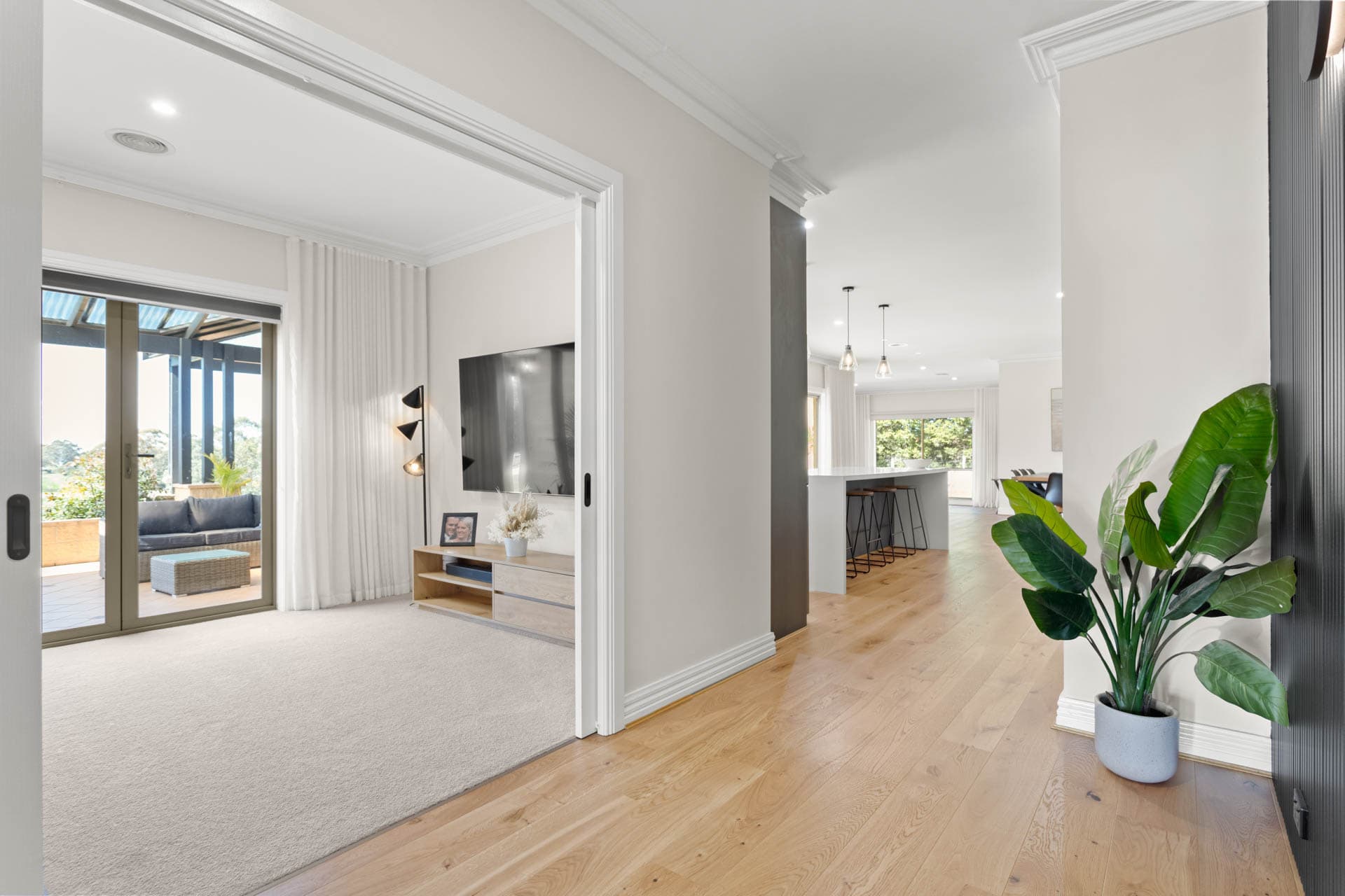 15-16 Madelyn Court, CRANBOURNE SOUTH, Cranbourne South - Thumbnail 6