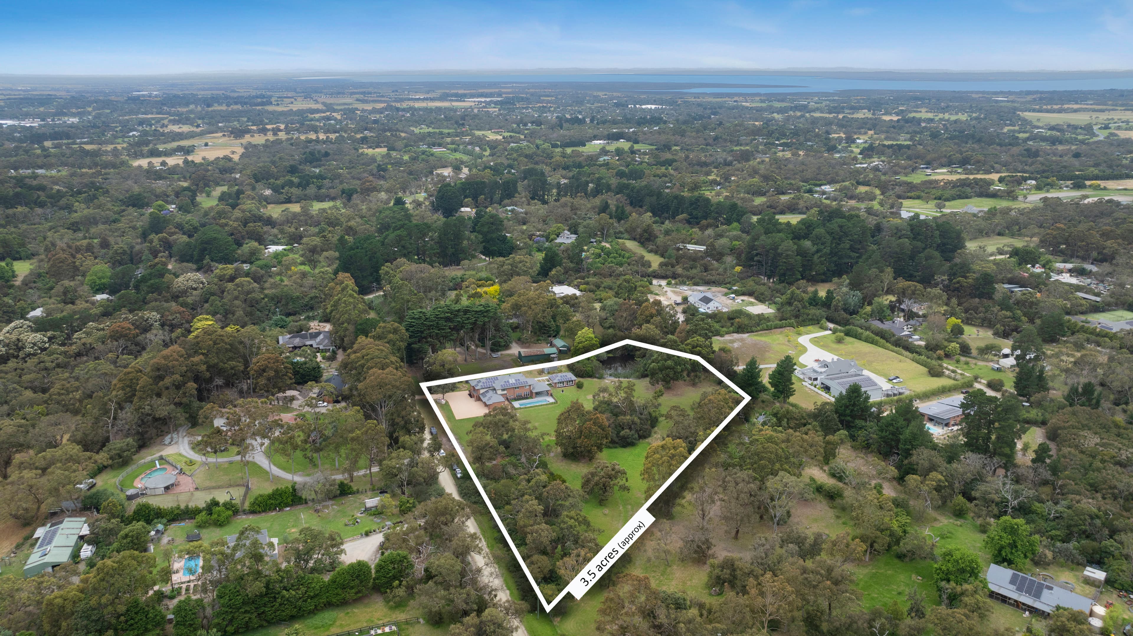 24 Clayton Hill Road, LANGWARRIN SOUTH, Langwarrin South - Thumbnail 2