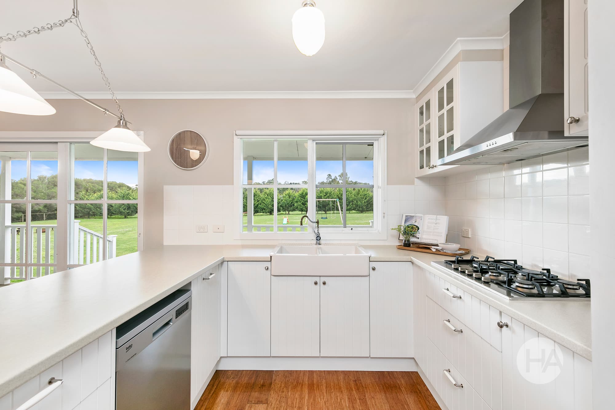 95 Highfield Drive, LANGWARRIN SOUTH, Langwarrin South - Thumbnail 4