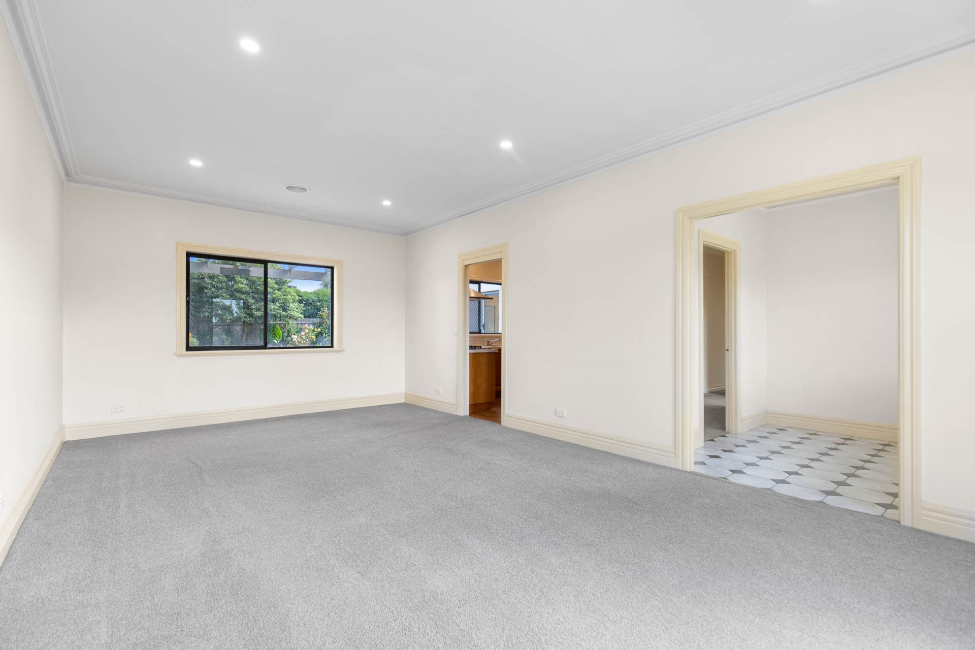 31 Park Lane, SOMERVILLE, Somerville - Thumbnail 6