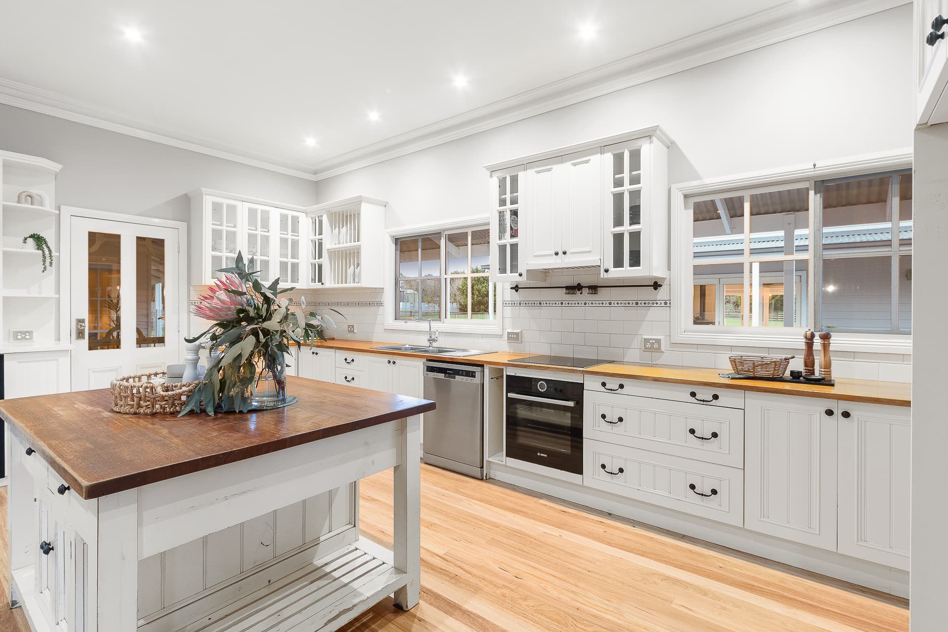 14-16 Lakes Boulevard, PEARCEDALE, Pearcedale - Thumbnail 4