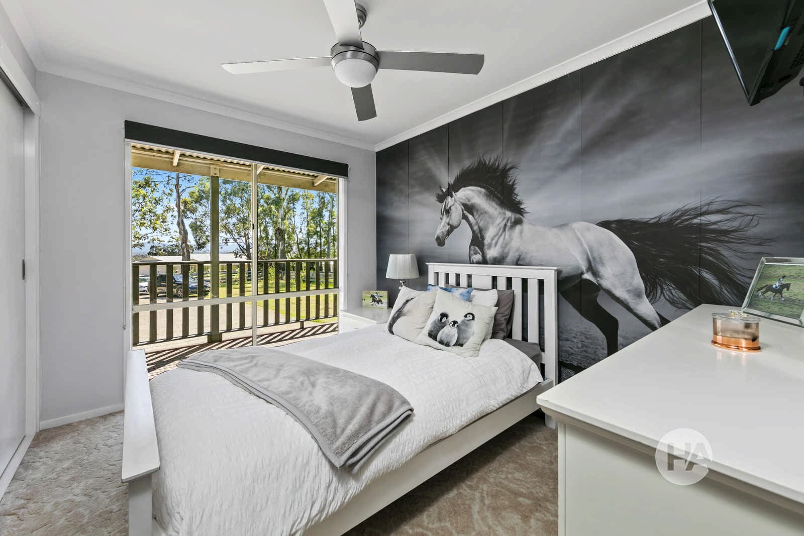 32 Mcintyre Road, YARRAGON, Yarragon - Thumbnail 7