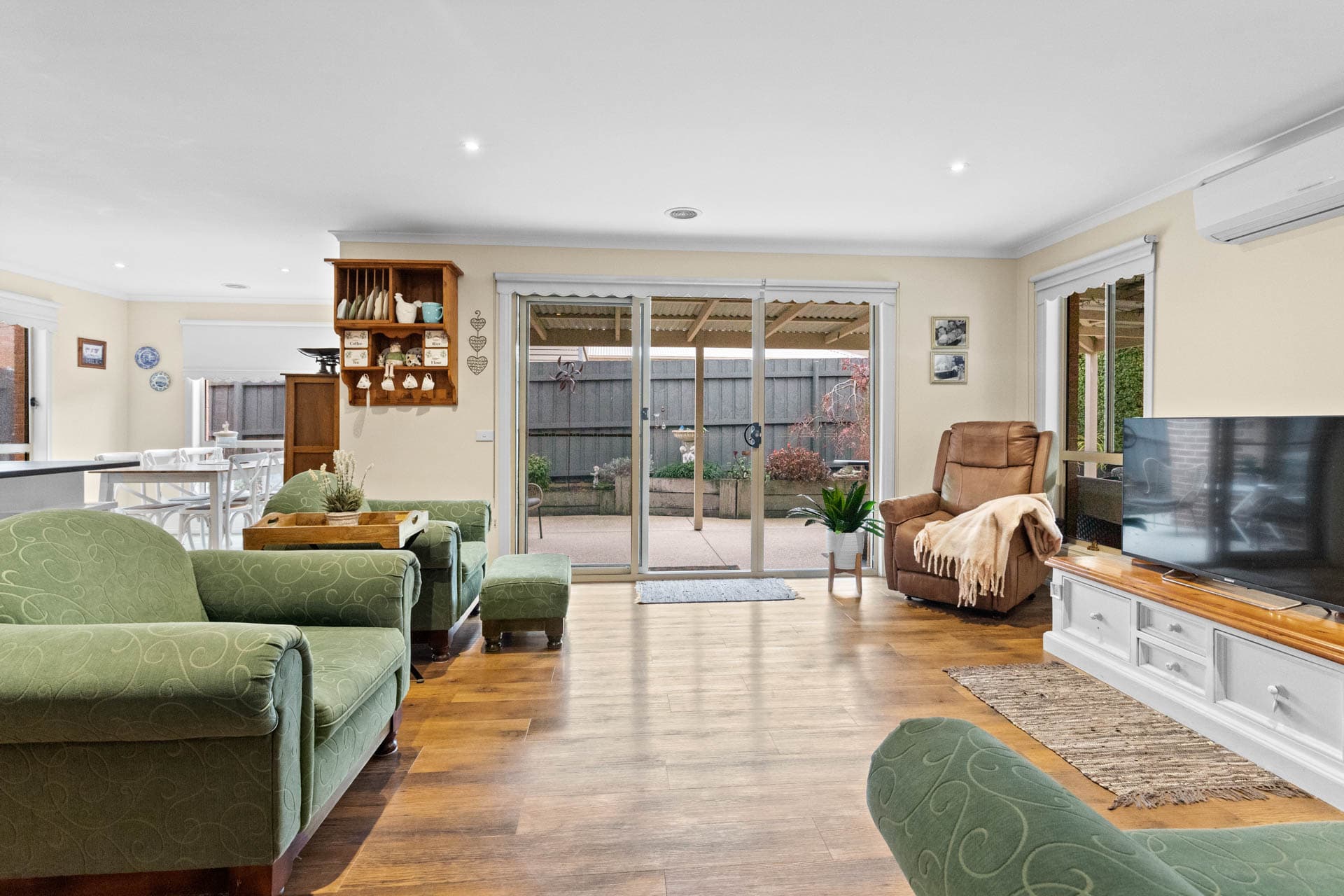 14 Mitch Court, SOMERVILLE, Somerville - Thumbnail 5