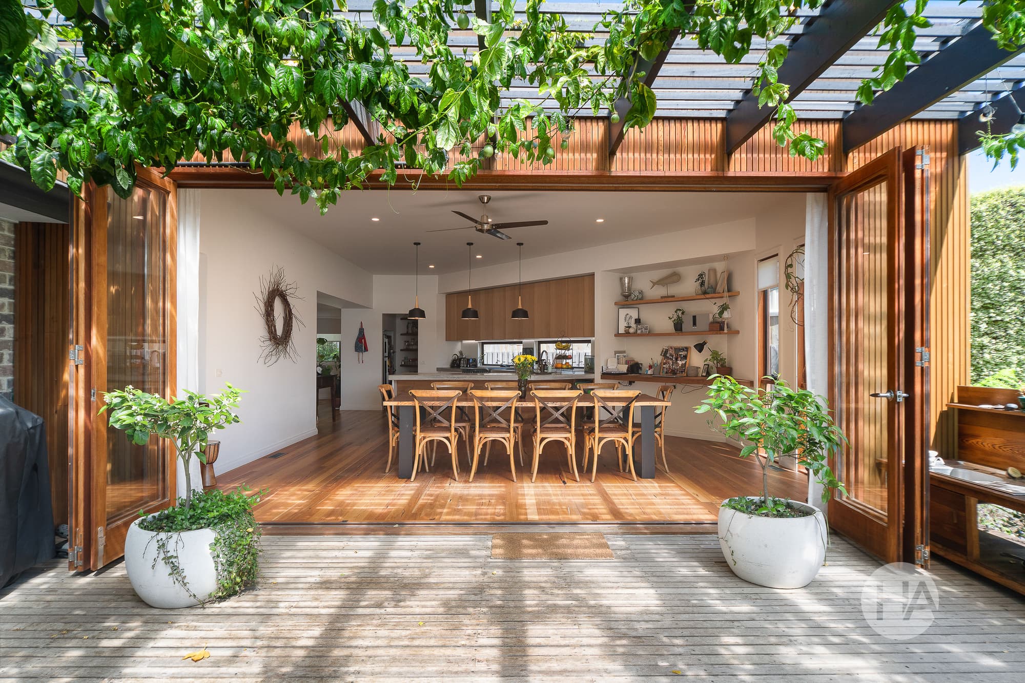54 Graf Road, SOMERVILLE, Somerville - Thumbnail 2