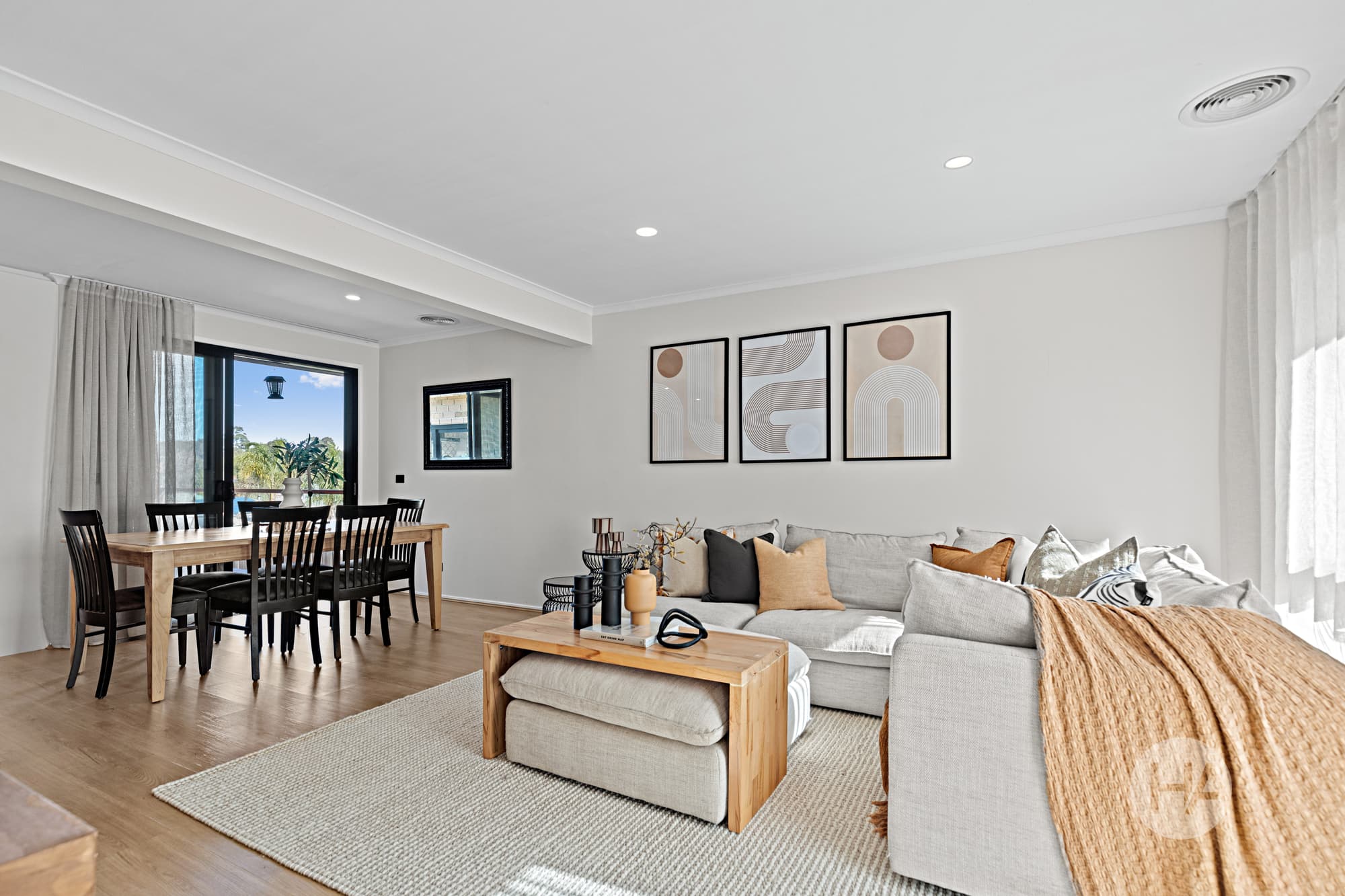 2 Jarman Drive, LANGWARRIN, Langwarrin - Thumbnail 3