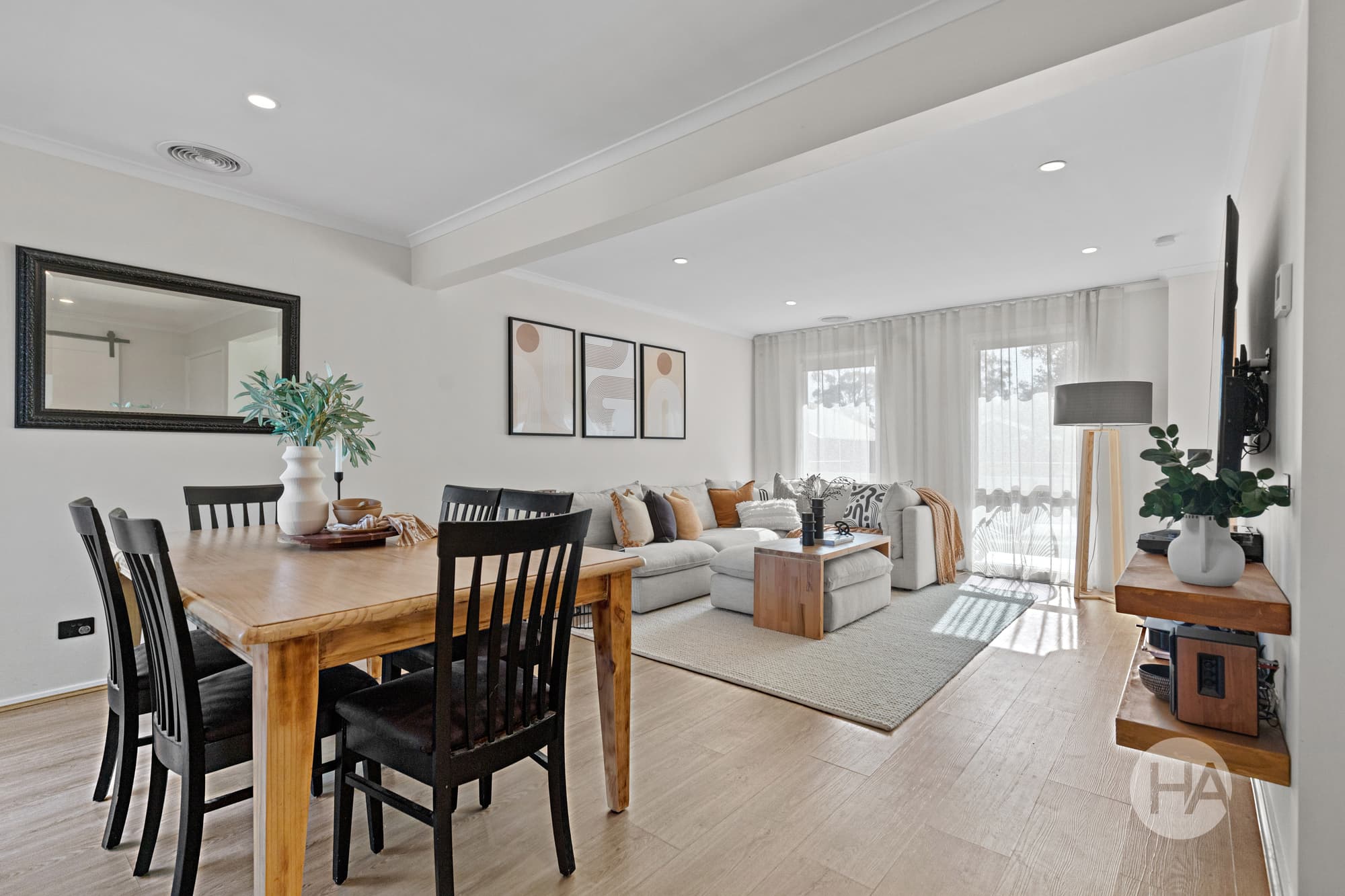2 Jarman Drive, LANGWARRIN, Langwarrin - Thumbnail 4