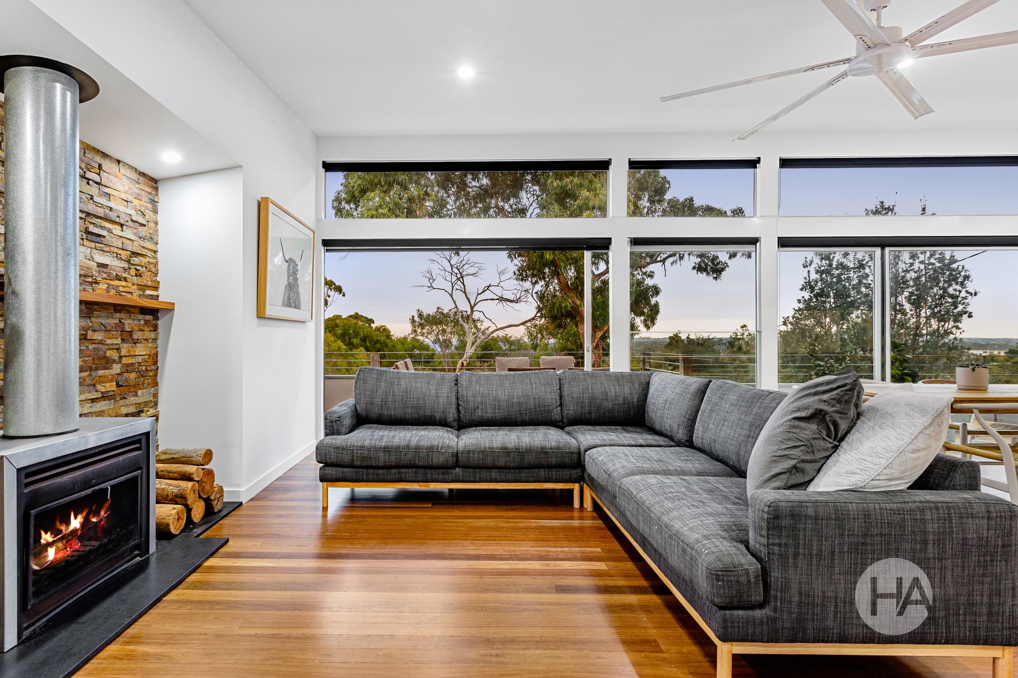 94 Glenisla Drive, MOUNT MARTHA, Mount Martha - Thumbnail 3