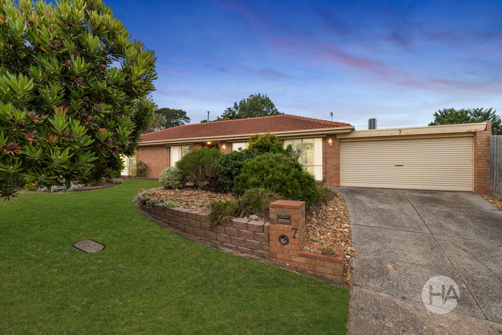 7 Oakbank Place, SOMERVILLE, Somerville - Image 1