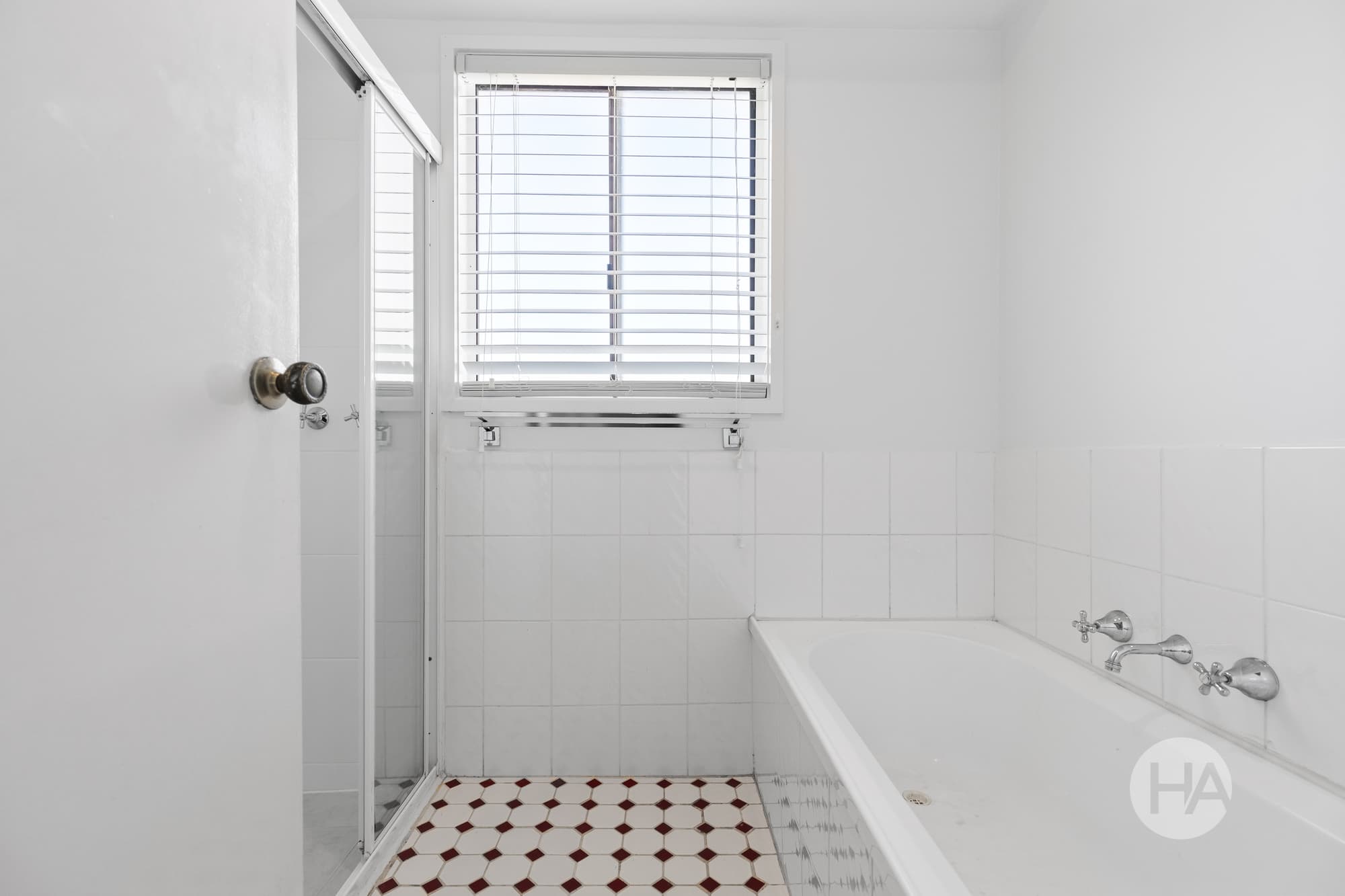 71 Pembroke Drive, SOMERVILLE, Somerville - Thumbnail 8