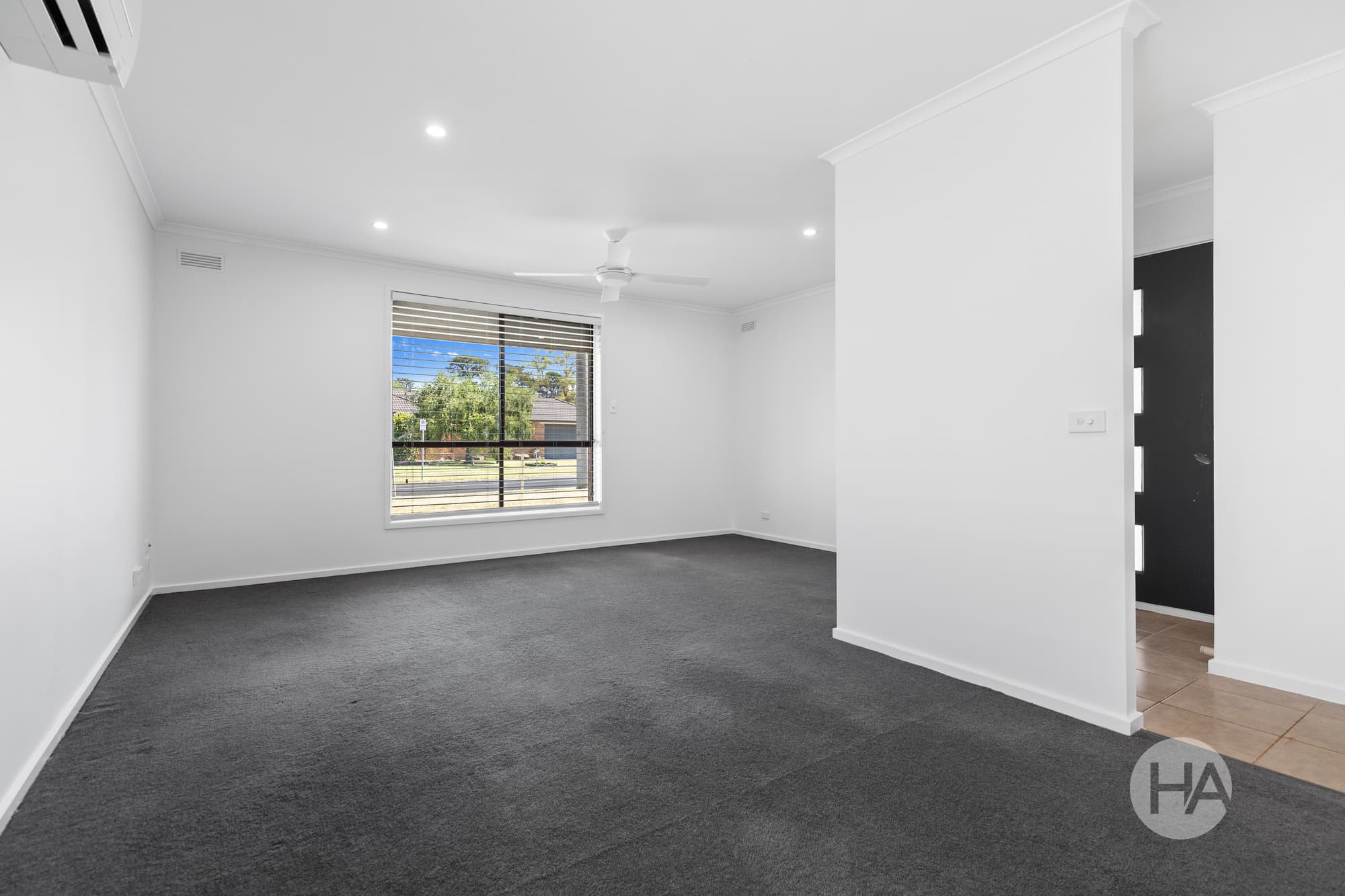 71 Pembroke Drive, SOMERVILLE, Somerville - Thumbnail 5