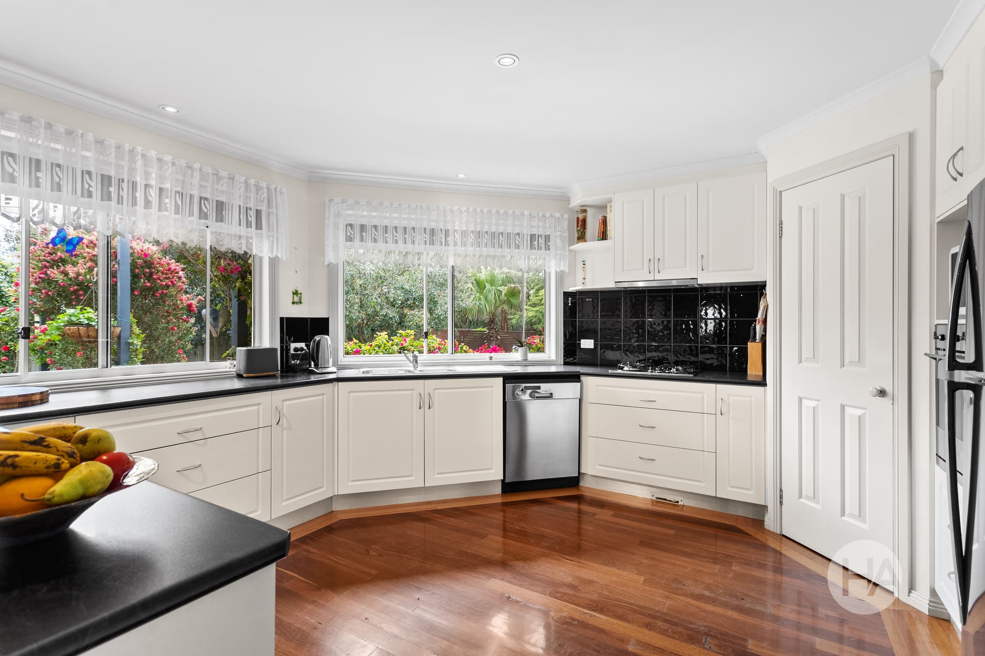 19 Petalnina Close, SOMERVILLE, Somerville - Thumbnail 3
