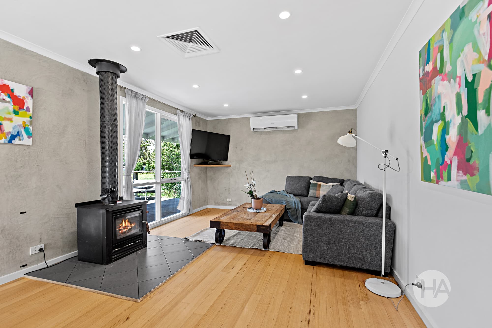4 Currawong Grove, CANNONS CREEK, Cannons Creek - Thumbnail 4