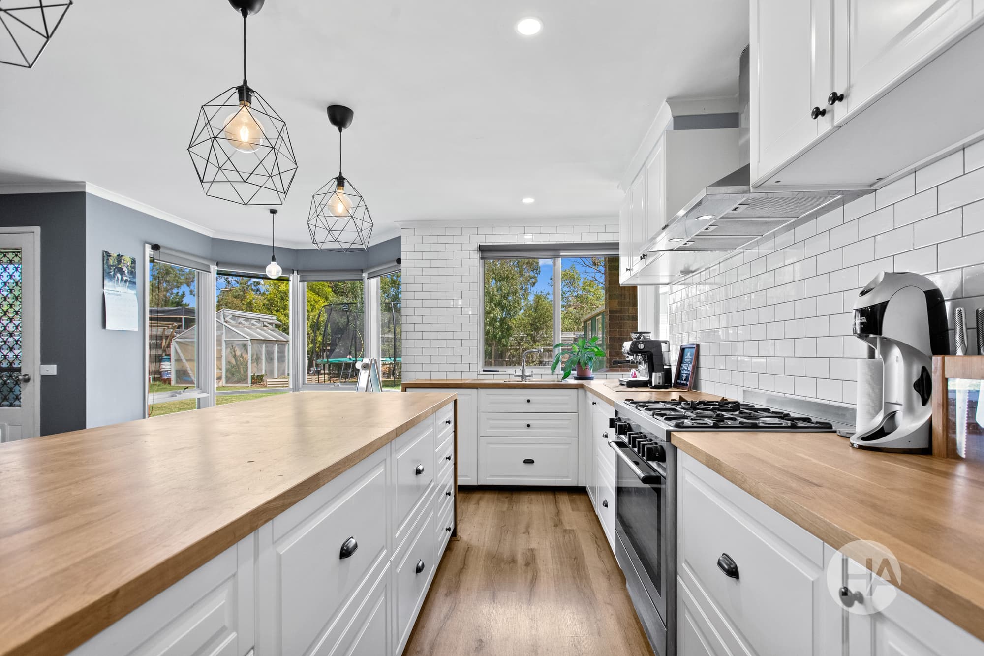 14 Chesterfield Road, SOMERVILLE, Somerville - Thumbnail 3