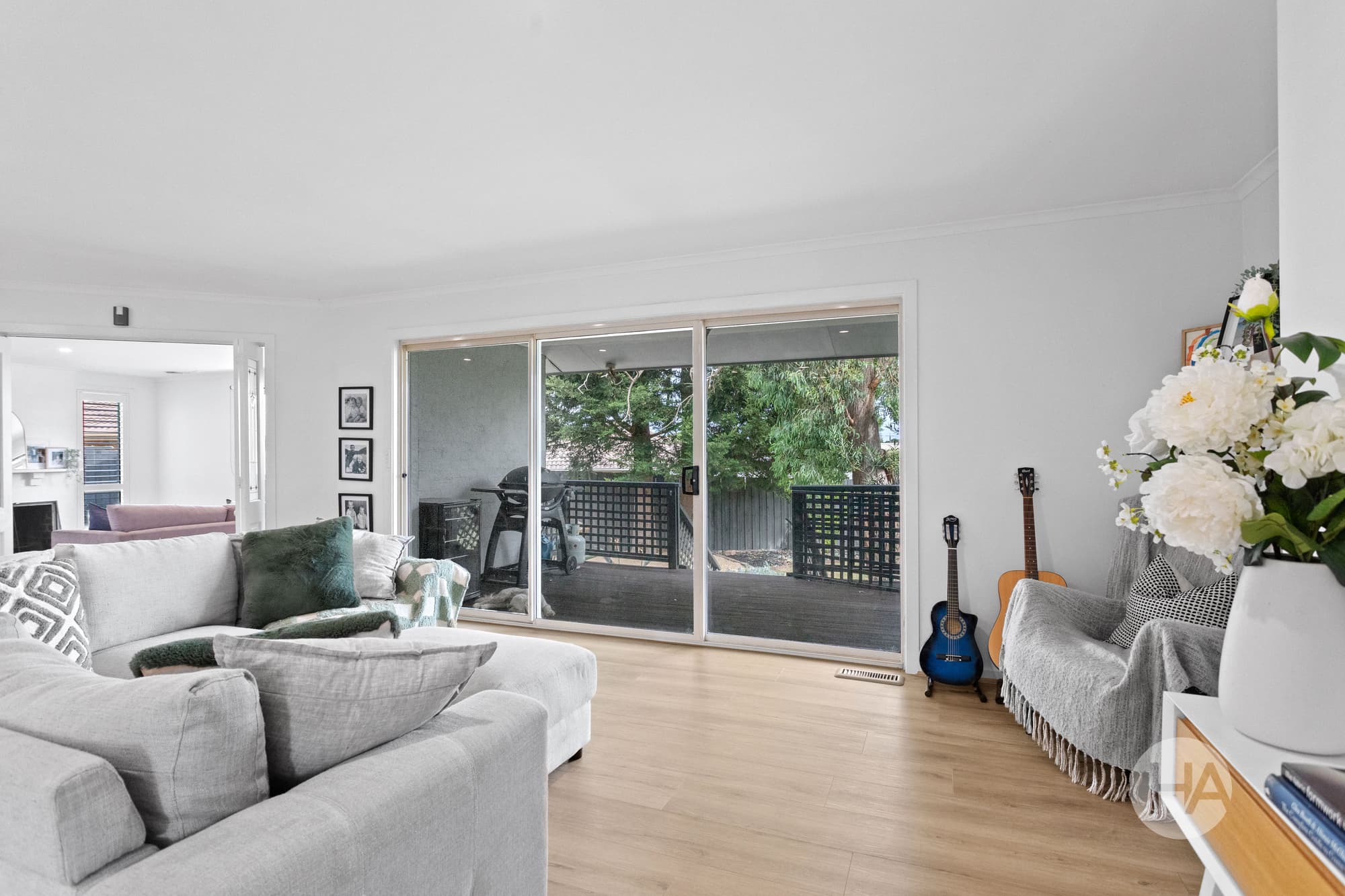 2 Deborah Court, SOMERVILLE, Somerville - Thumbnail 6