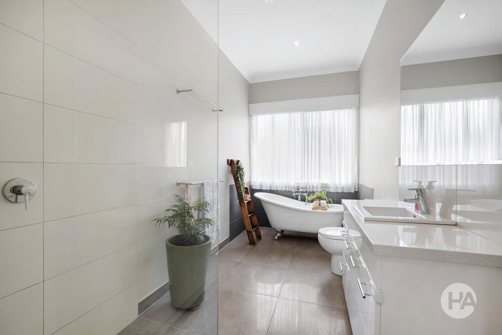 126 South Gippsland Highway, TOORADIN, Tooradin - Thumbnail 7