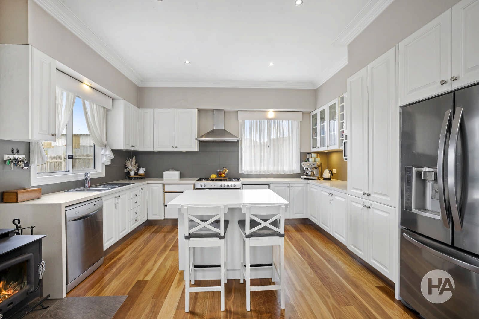 126 South Gippsland Highway, TOORADIN, Tooradin - Thumbnail 3