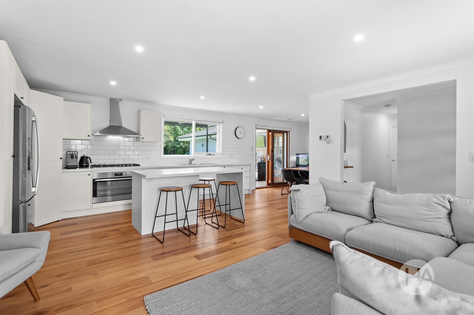 21 Bettina Street, TYABB, Tyabb - Thumbnail 2