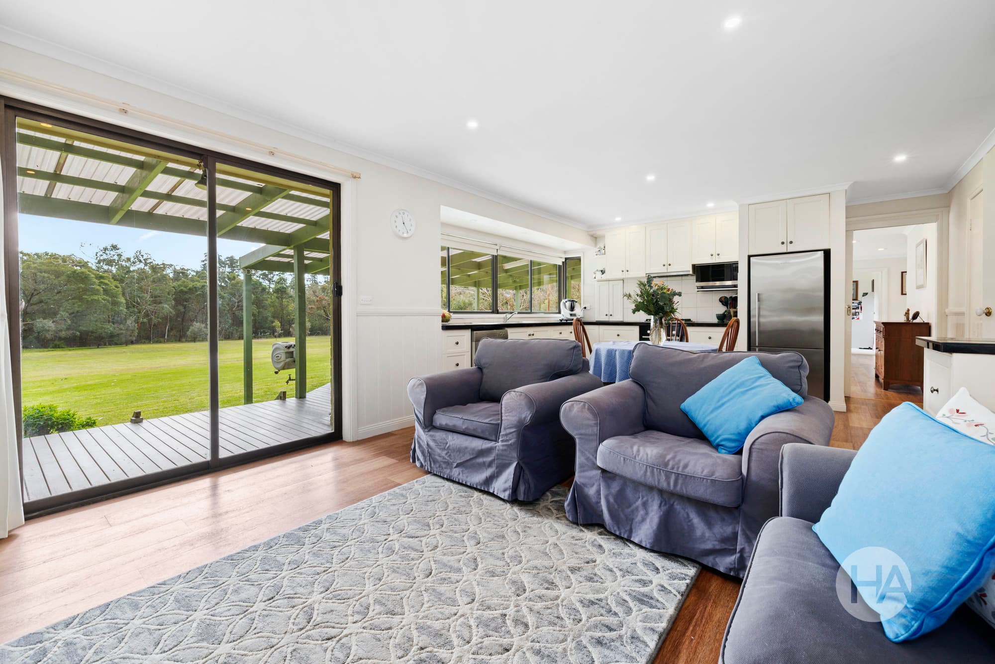 7 Clifford Drive, TYABB, Tyabb - Thumbnail 2