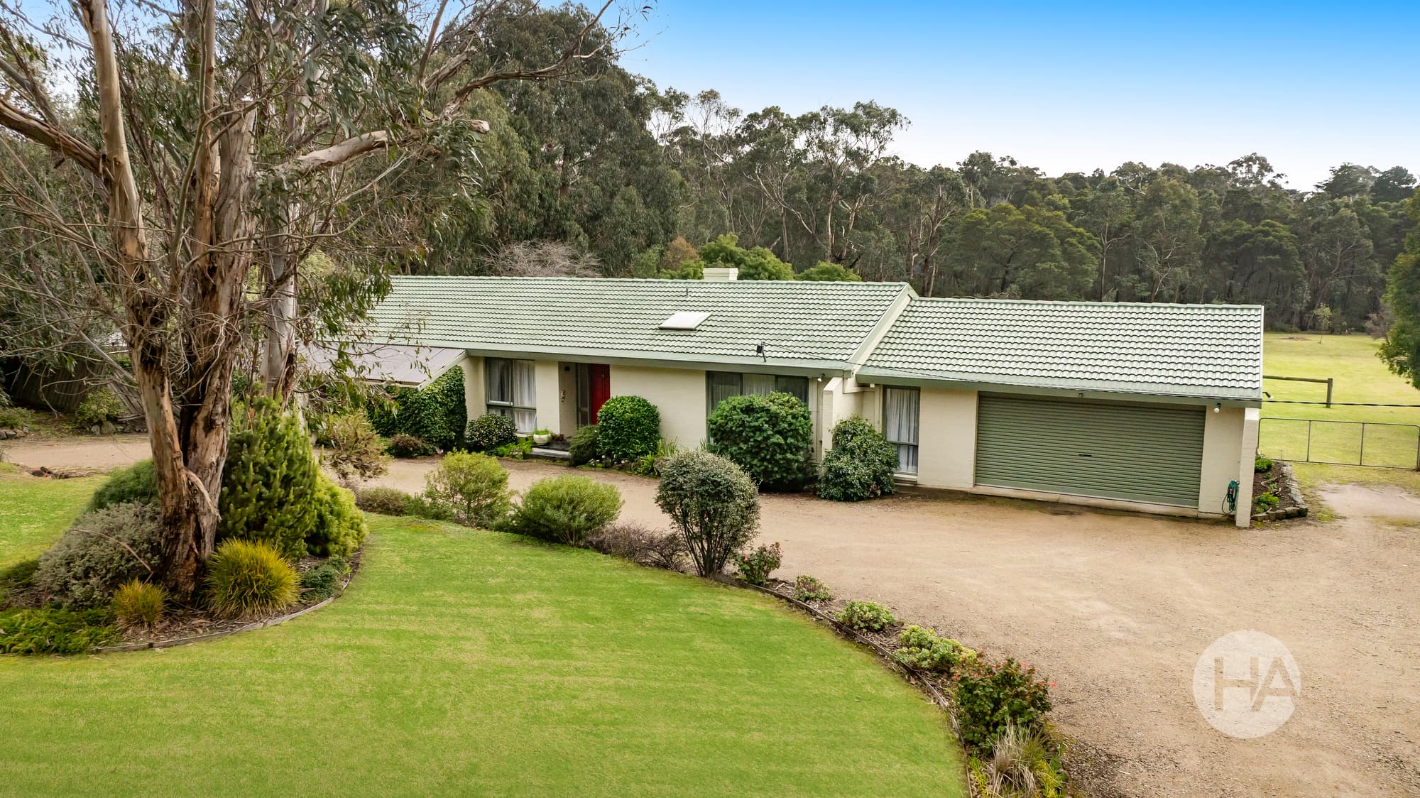 7 Clifford Drive, TYABB, Tyabb - Image 1