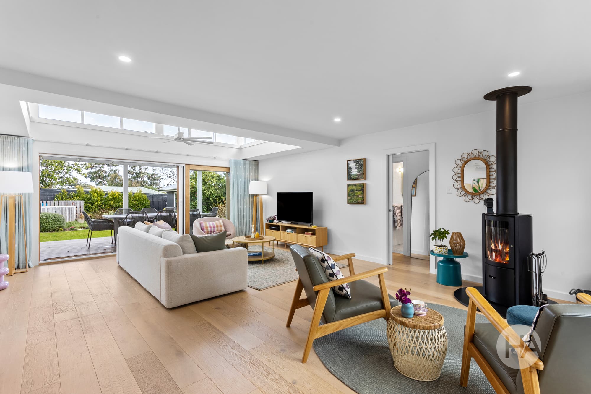 16 Parer Street, MOUNT MARTHA, Mount Martha - Thumbnail 3