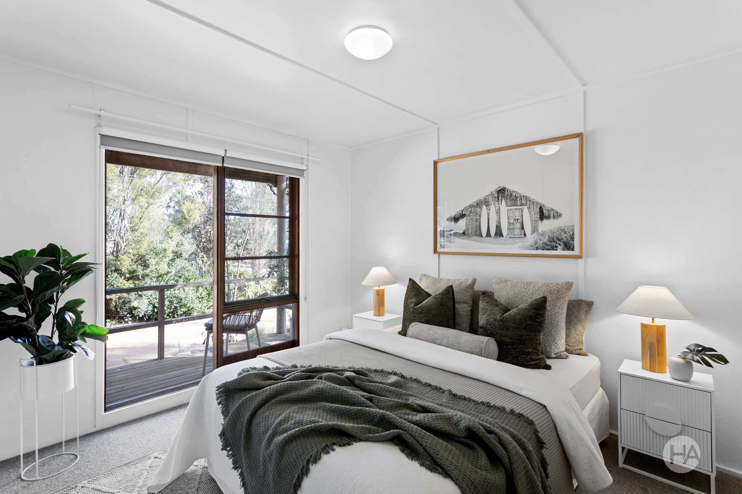 10 Beach Hill Avenue, SOMERS, Somers - Thumbnail 5