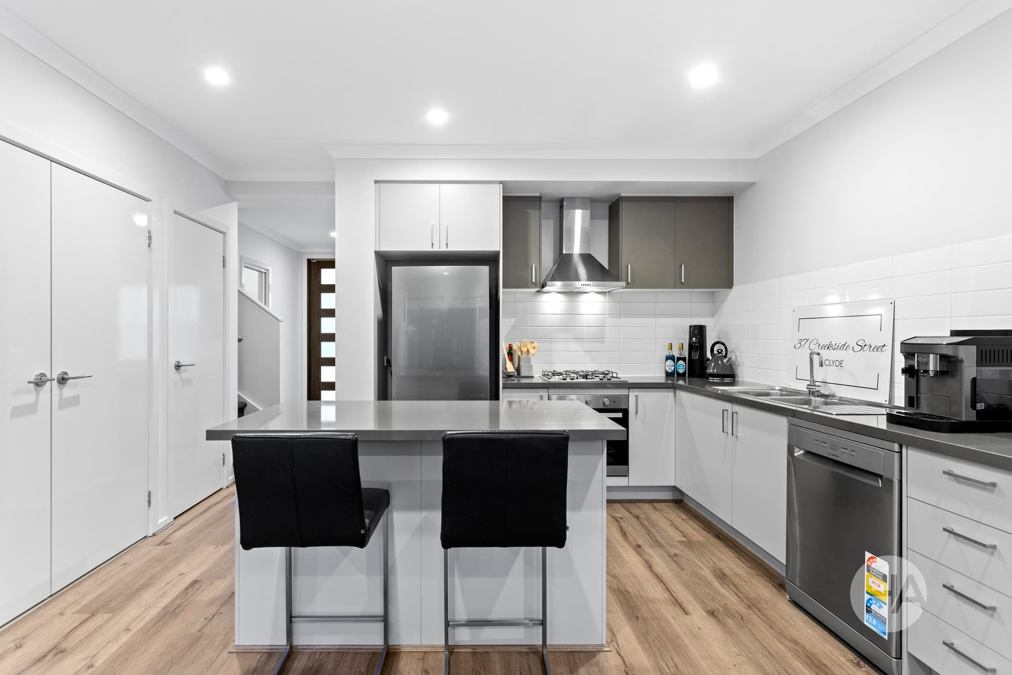 37 Creekside Street, CLYDE, Clyde - Thumbnail 3