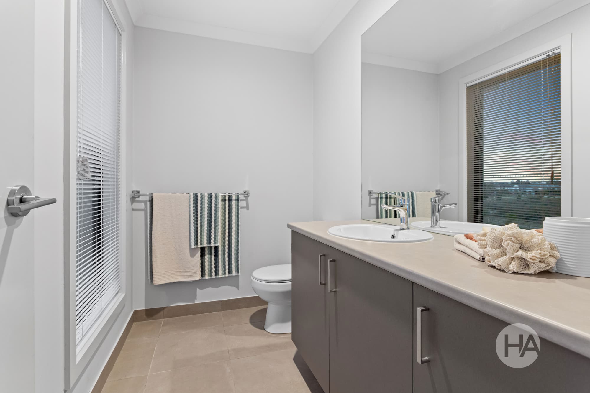 37 Creekside Street, CLYDE, Clyde - Thumbnail 7