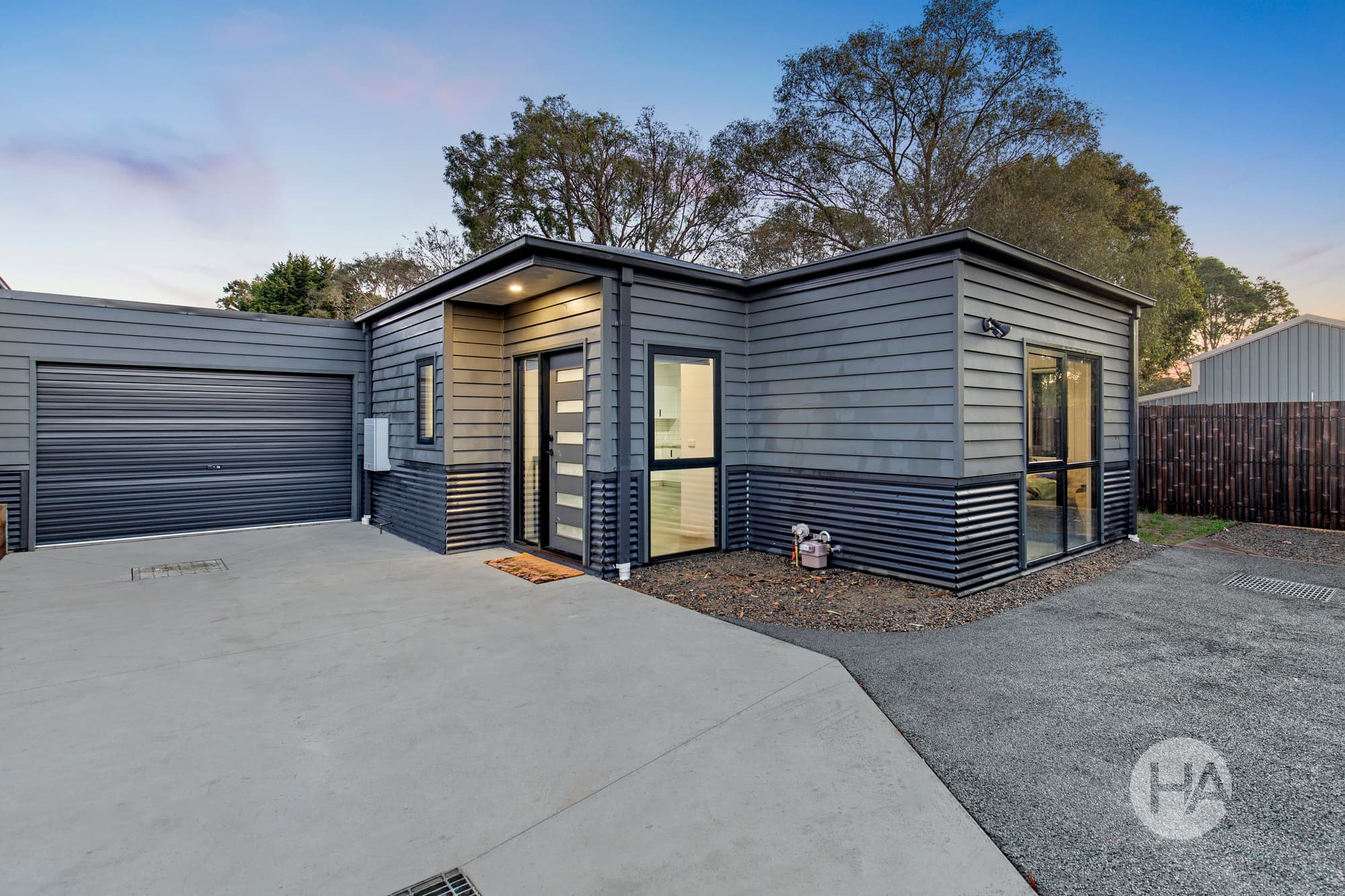 76A Clarendon Drive, SOMERVILLE, Somerville - Thumbnail 2