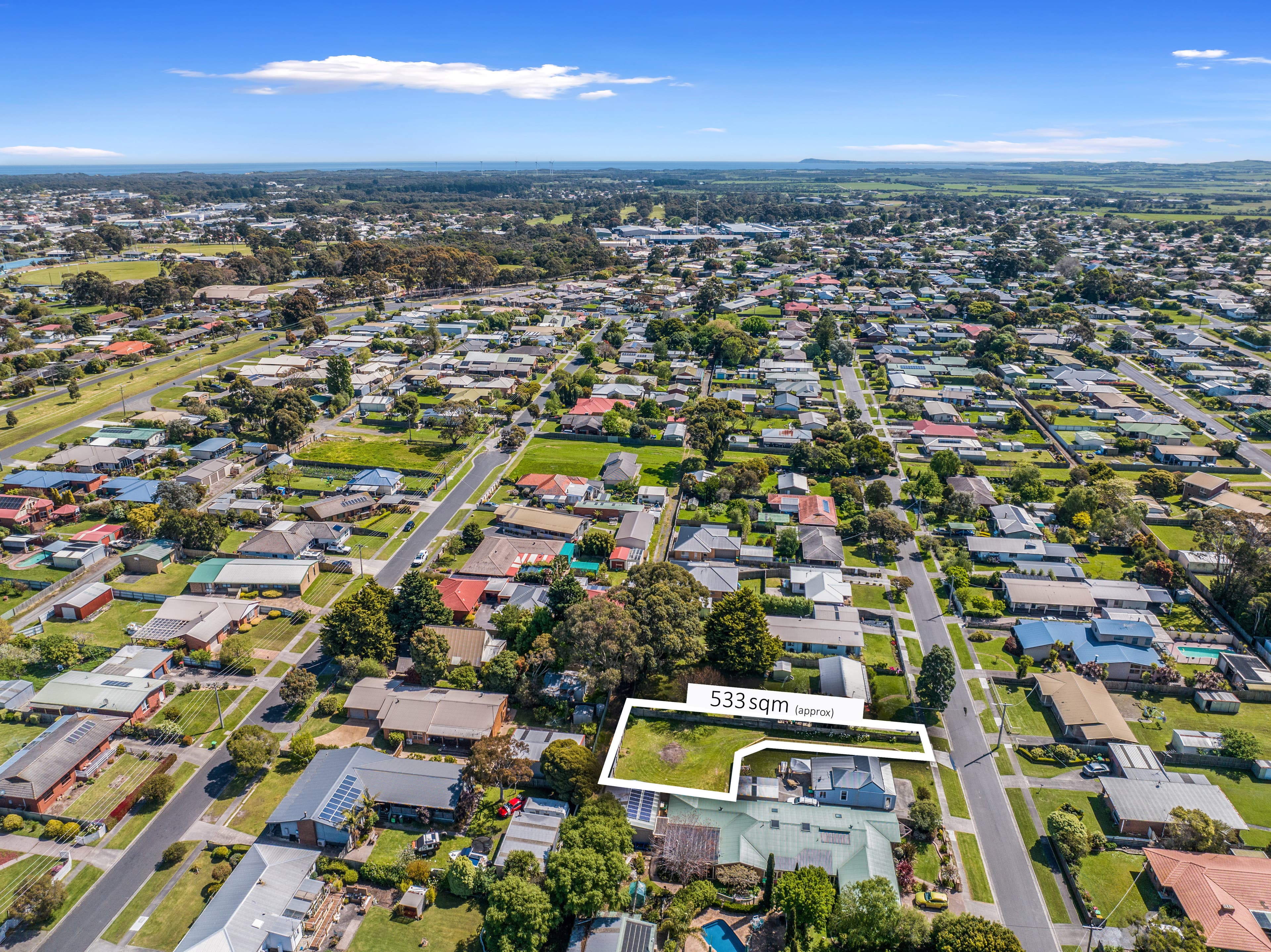 11B Henry Street East, NORTH WONTHAGGI, North Wonthaggi - Thumbnail 2