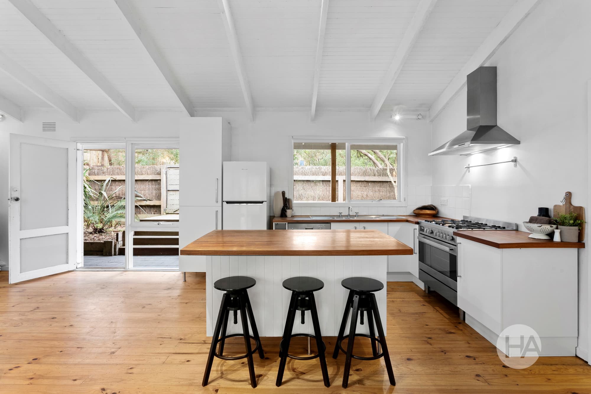 15 Steane Avenue, ARTHURS SEAT, Arthurs Seat - Thumbnail 3