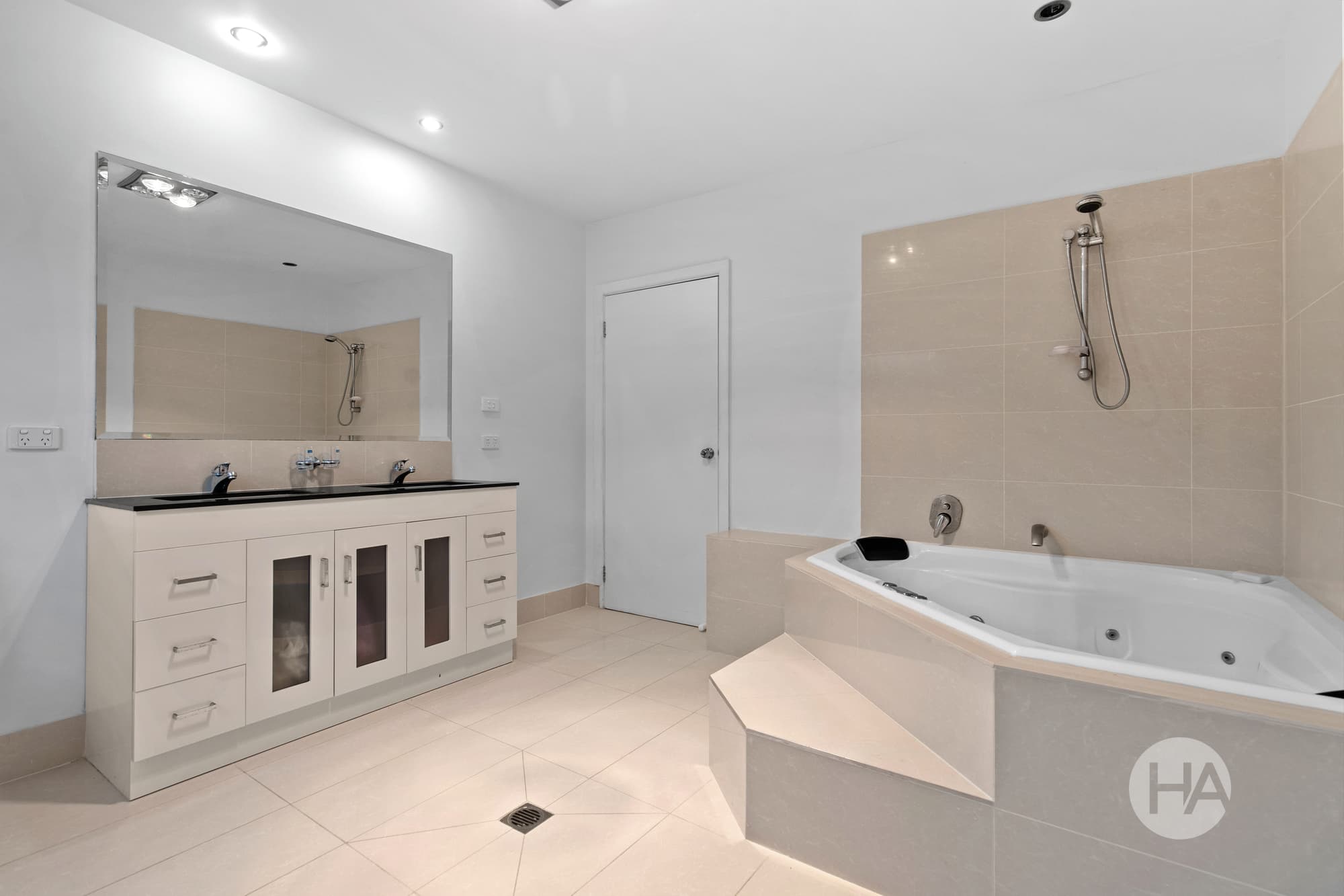 48 Cashin Street, INVERLOCH, Inverloch - Thumbnail 8