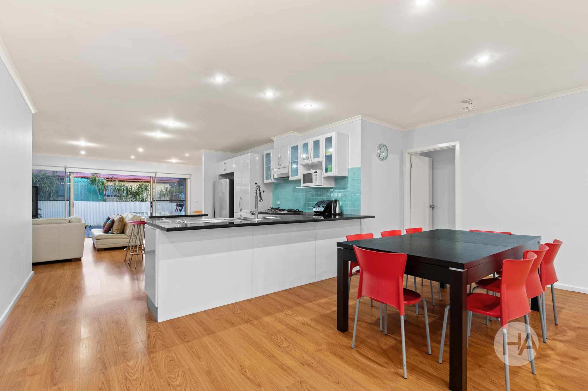 48 Cashin Street, INVERLOCH, Inverloch - Thumbnail 3