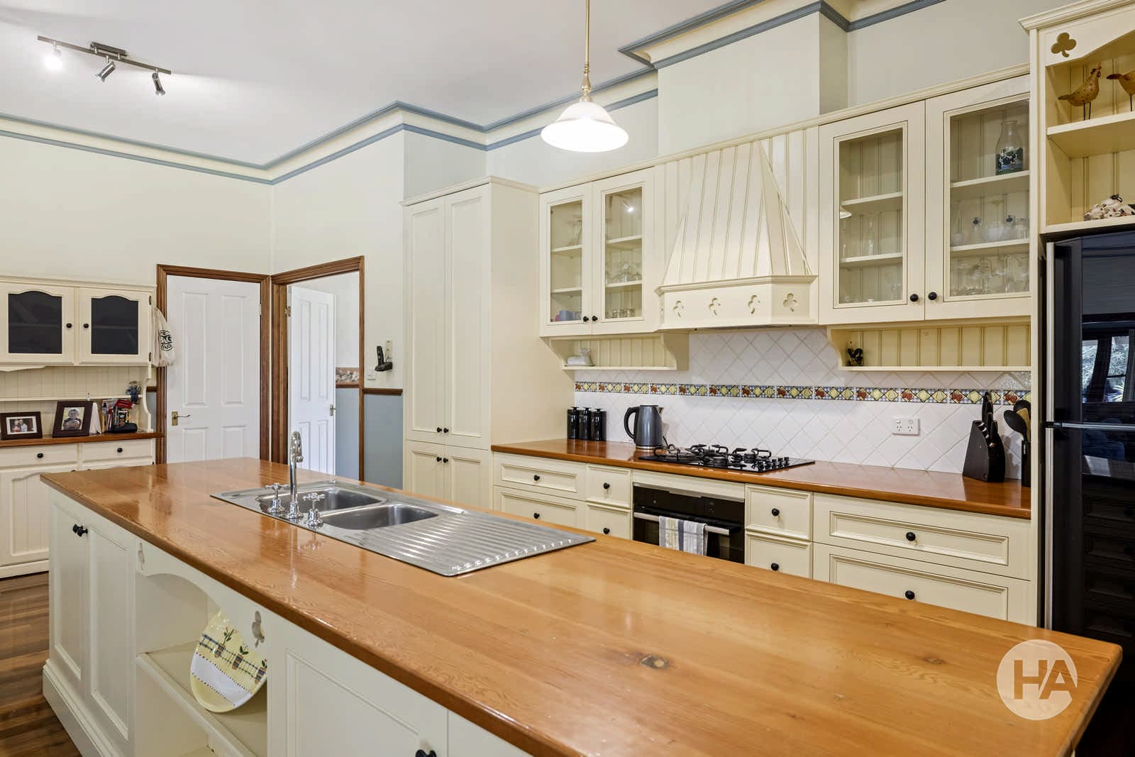80 Victoria Road, LANGWARRIN SOUTH, Langwarrin South - Thumbnail 5