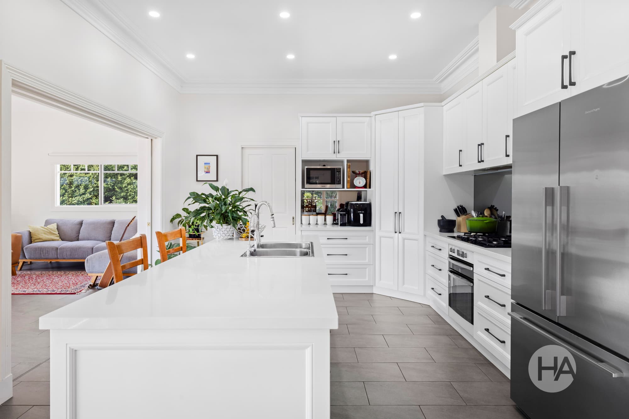 6 Clemac Close, LANGWARRIN SOUTH, Langwarrin South - Thumbnail 2
