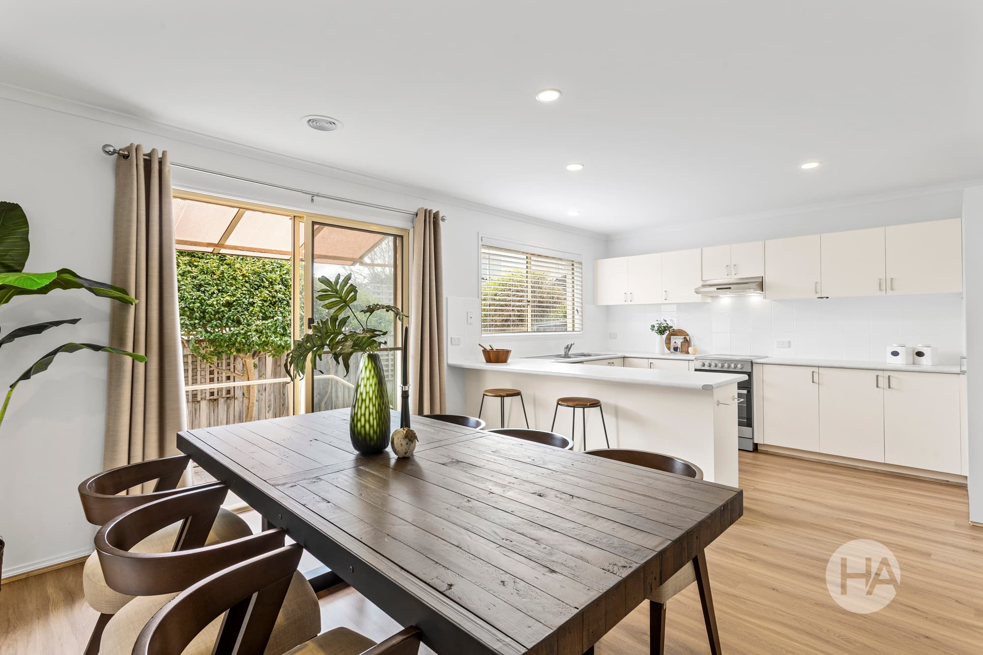 2/16 Clarkestown Avenue, MOUNT ELIZA, Mount Eliza - Thumbnail 3