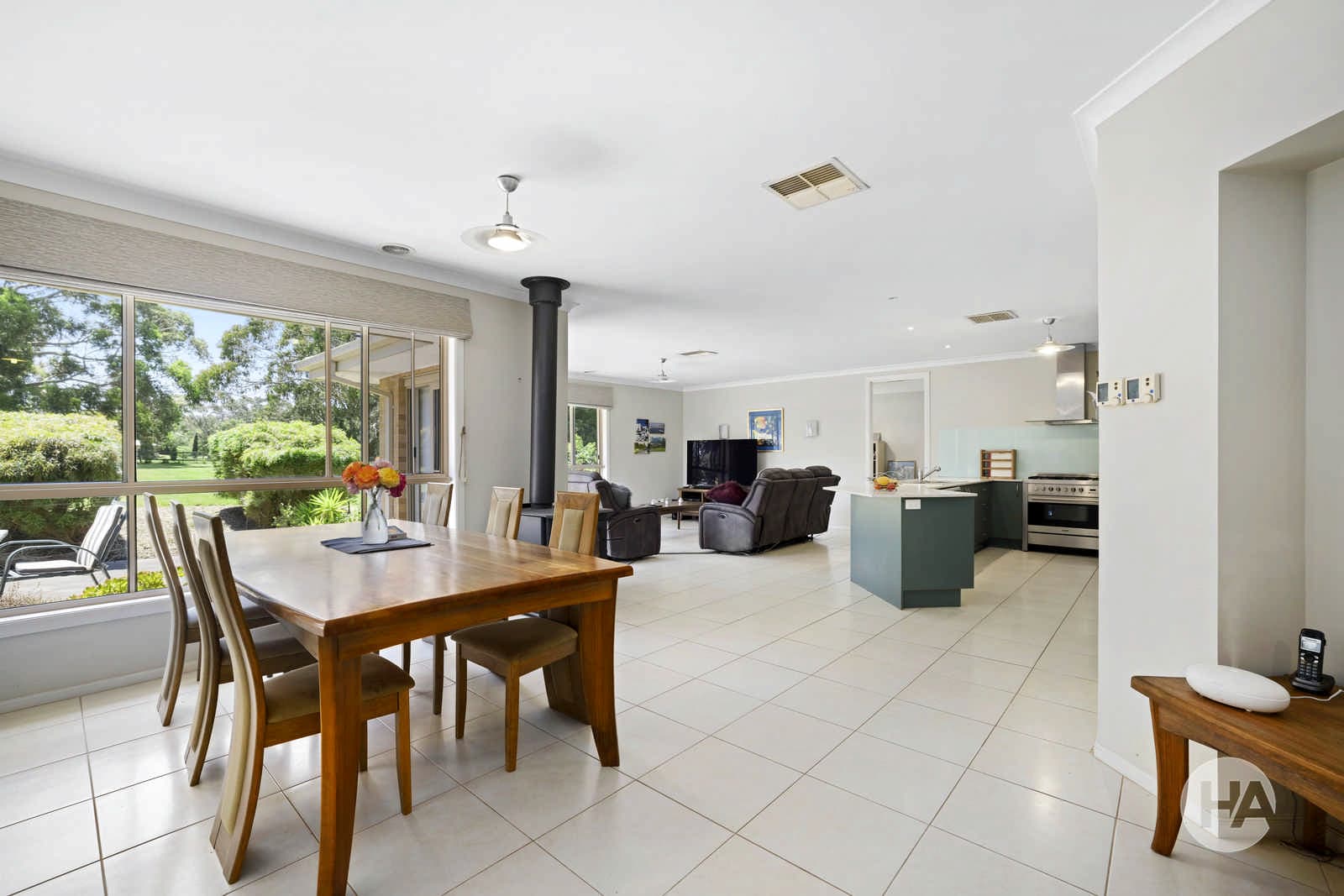 30 Carramar Road, CRANBOURNE SOUTH, Cranbourne South - Thumbnail 3